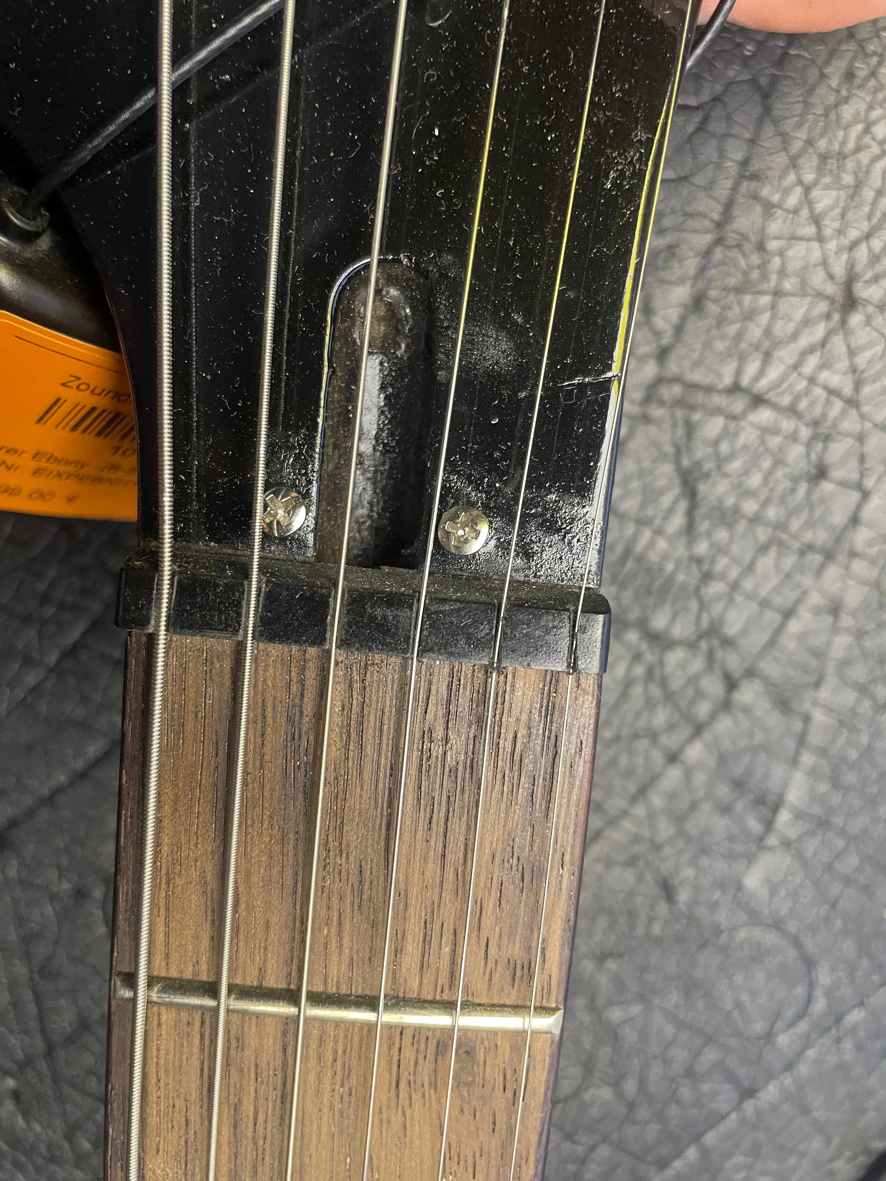 Explorer Ebony -(B-Stock)