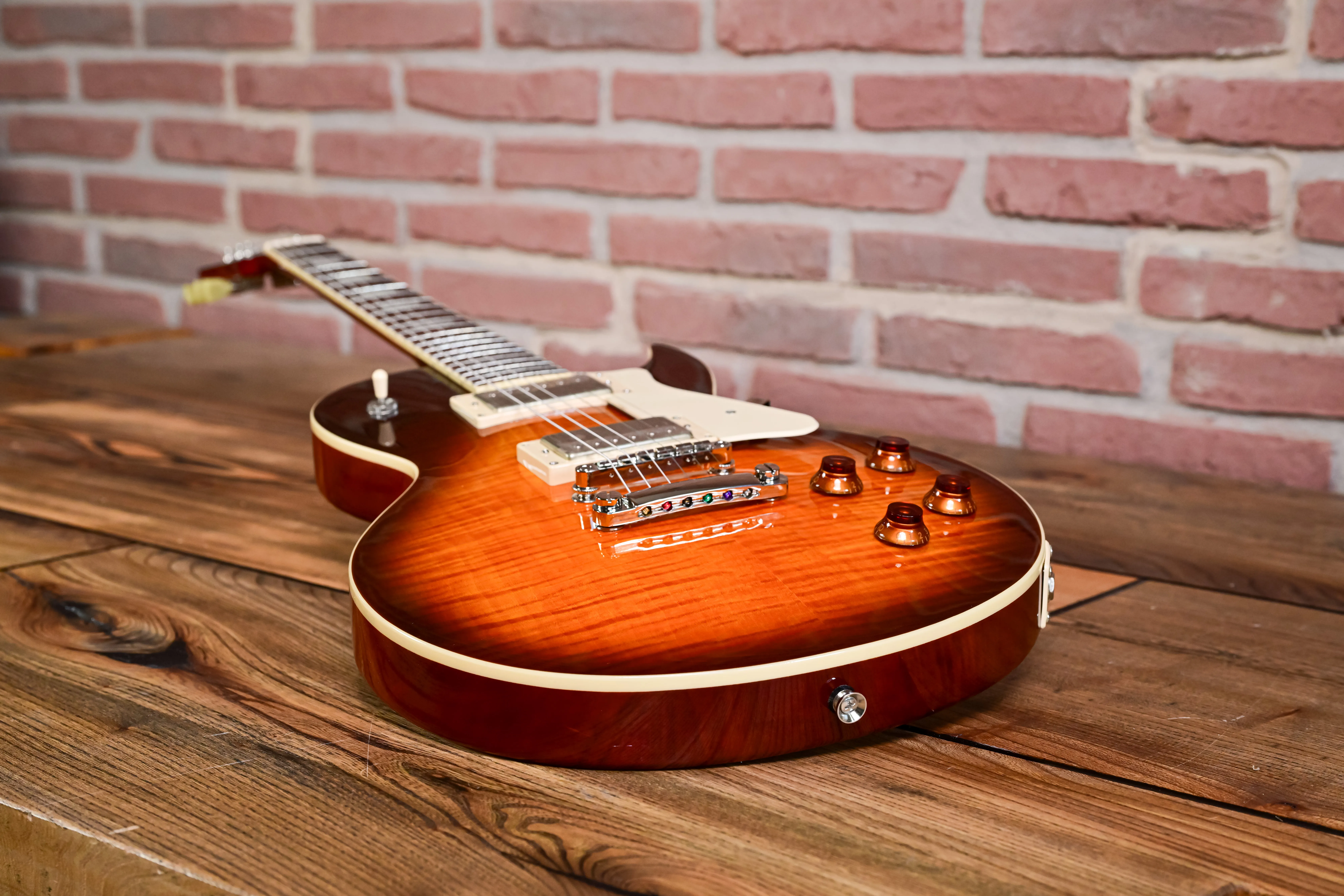 CR250 Single Cut E-Gitarre Vintage Burst