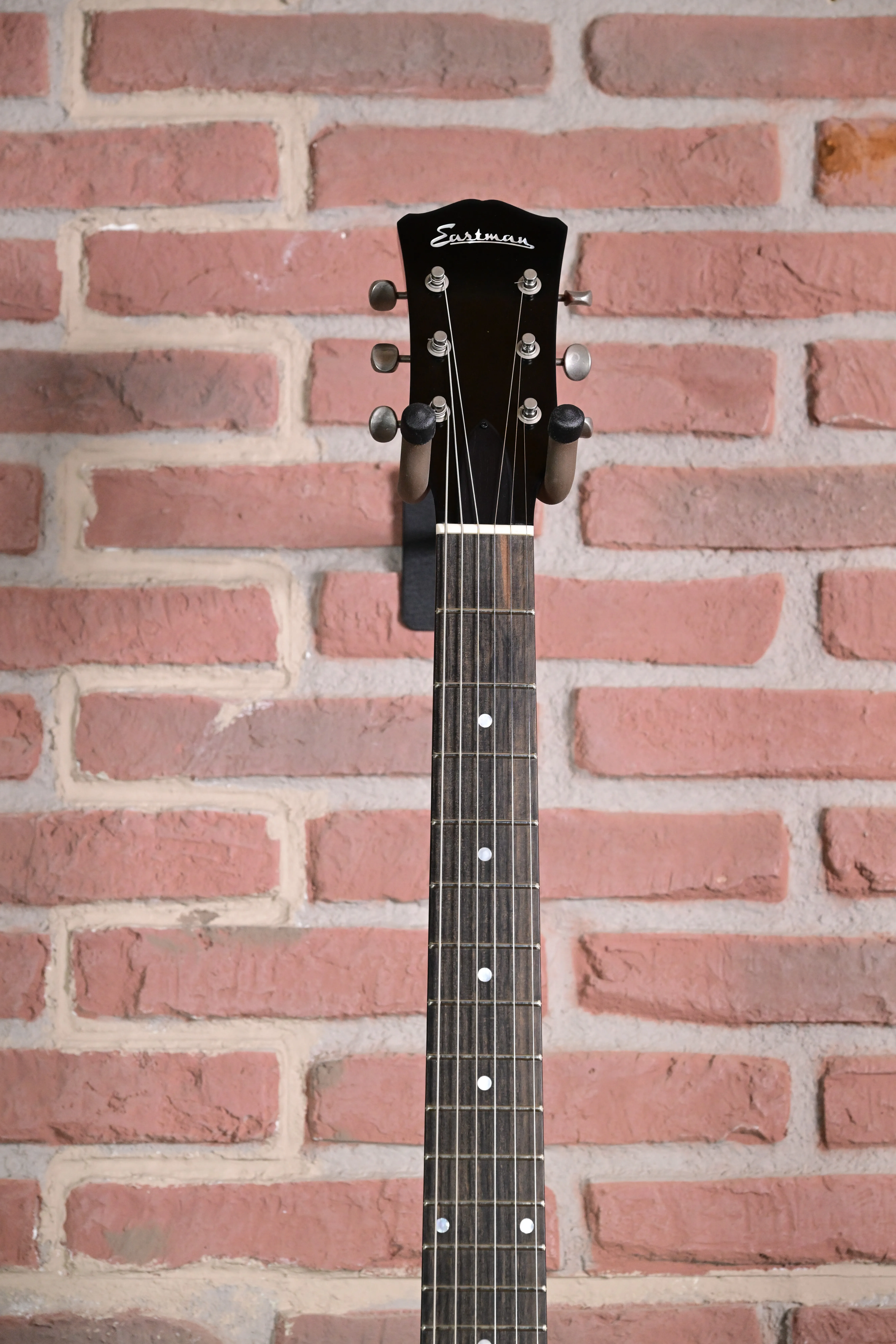 SB55DC/TV Double Cut E-Gitarre