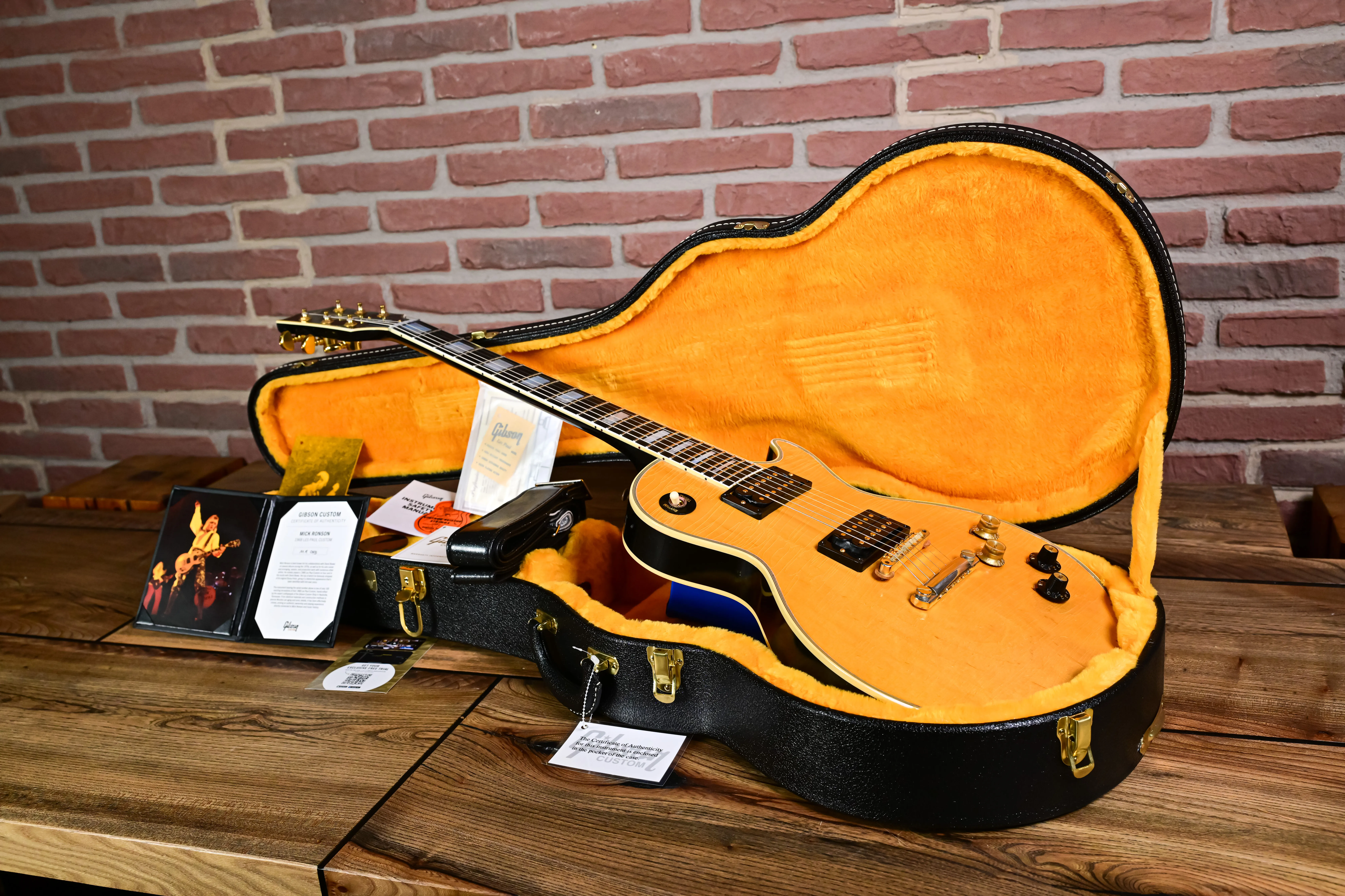 Custom Shop Mick Ronson 1968 Les Paul Custom