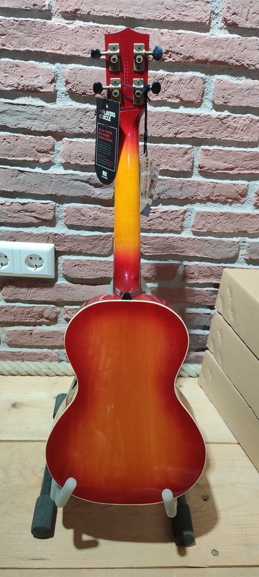 KA-FMCB-T - Gloss Flame Maple Cherry Burst Tenor Ukulele "B-Stock"