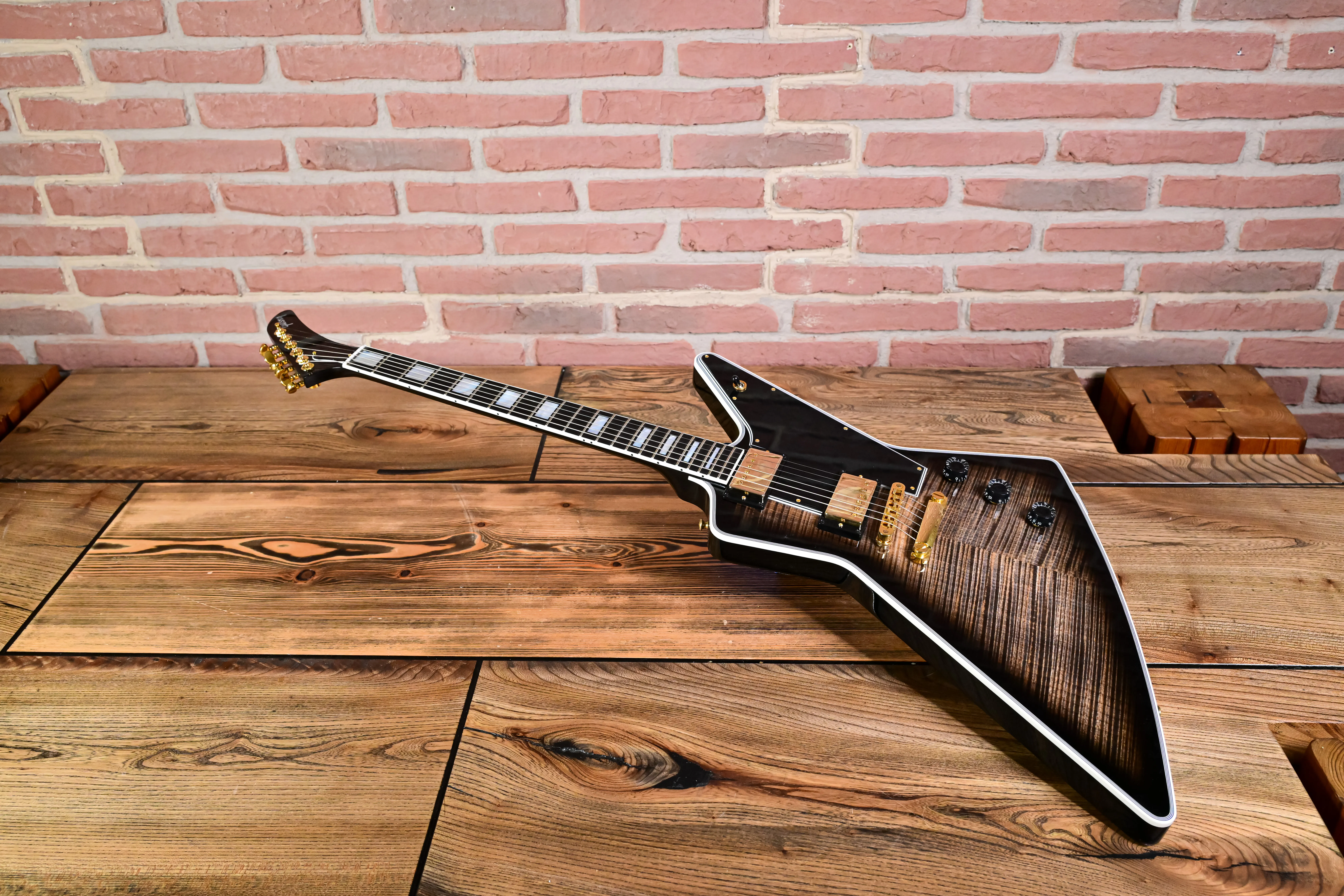 Explorer Custom Figured Cobra Burst VOS Custom Shop
