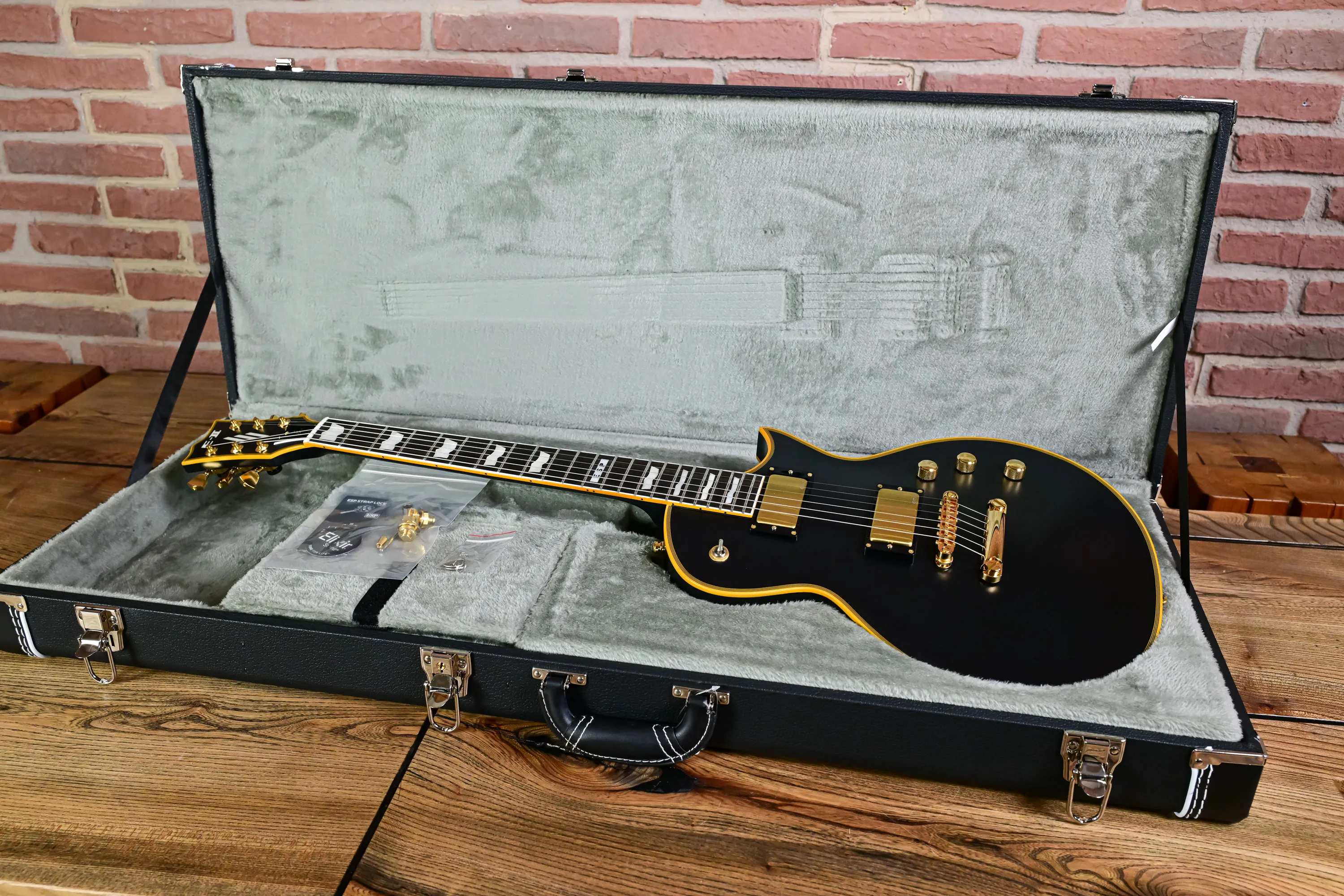 E-II ECLIPSE DB Vintage Black