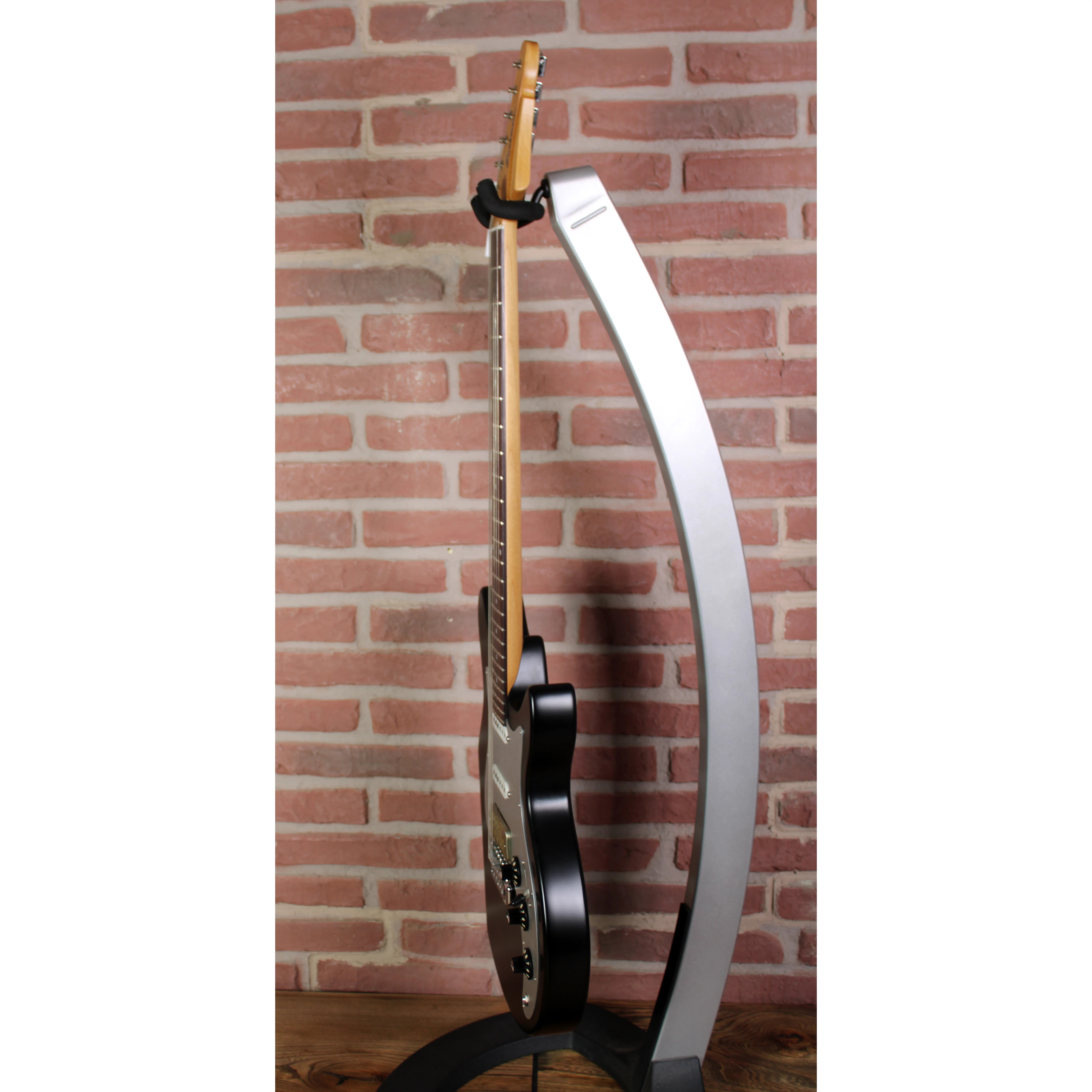 Fullertone DC'62 Moss Black (Showroom)