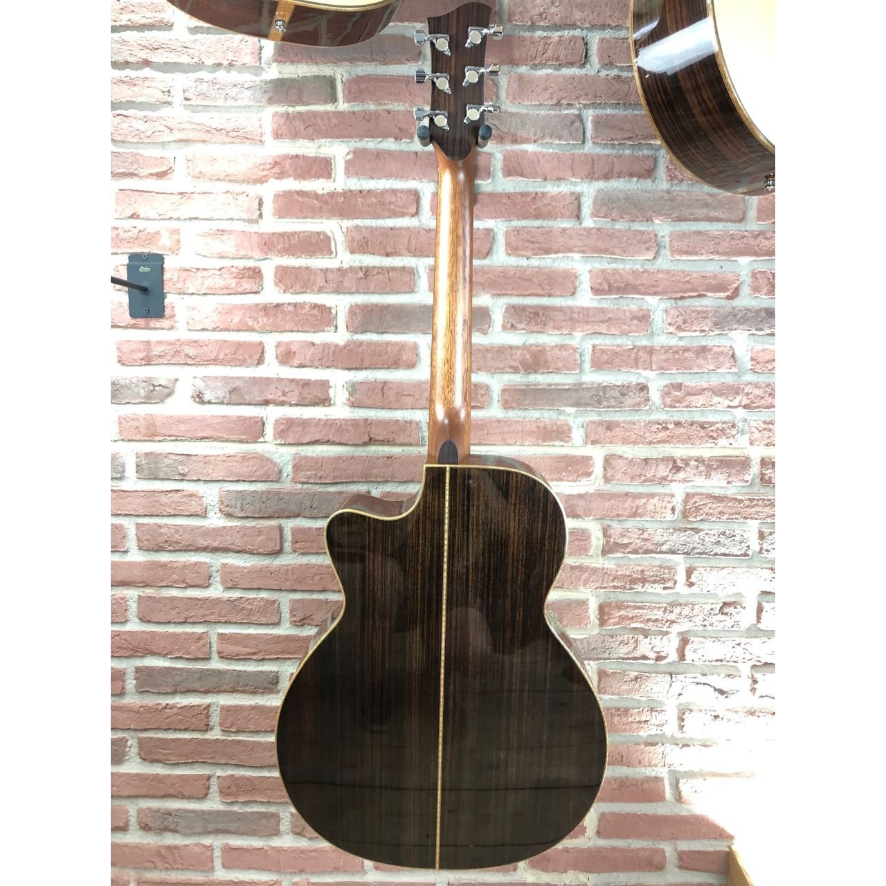 GA 27 CF Fanfret - Westerngitarre 