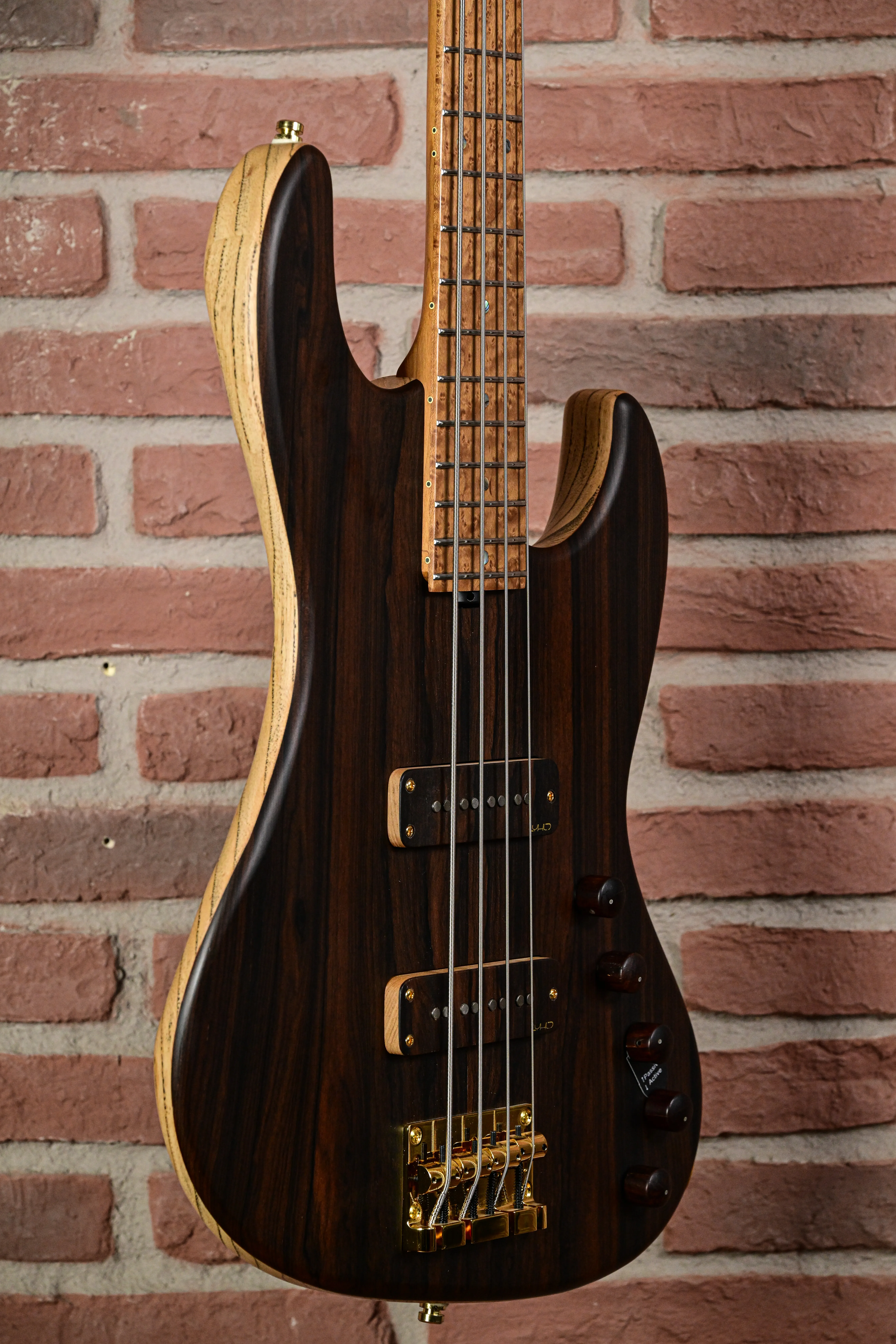 KJBM-Custom Premium-Z Bass