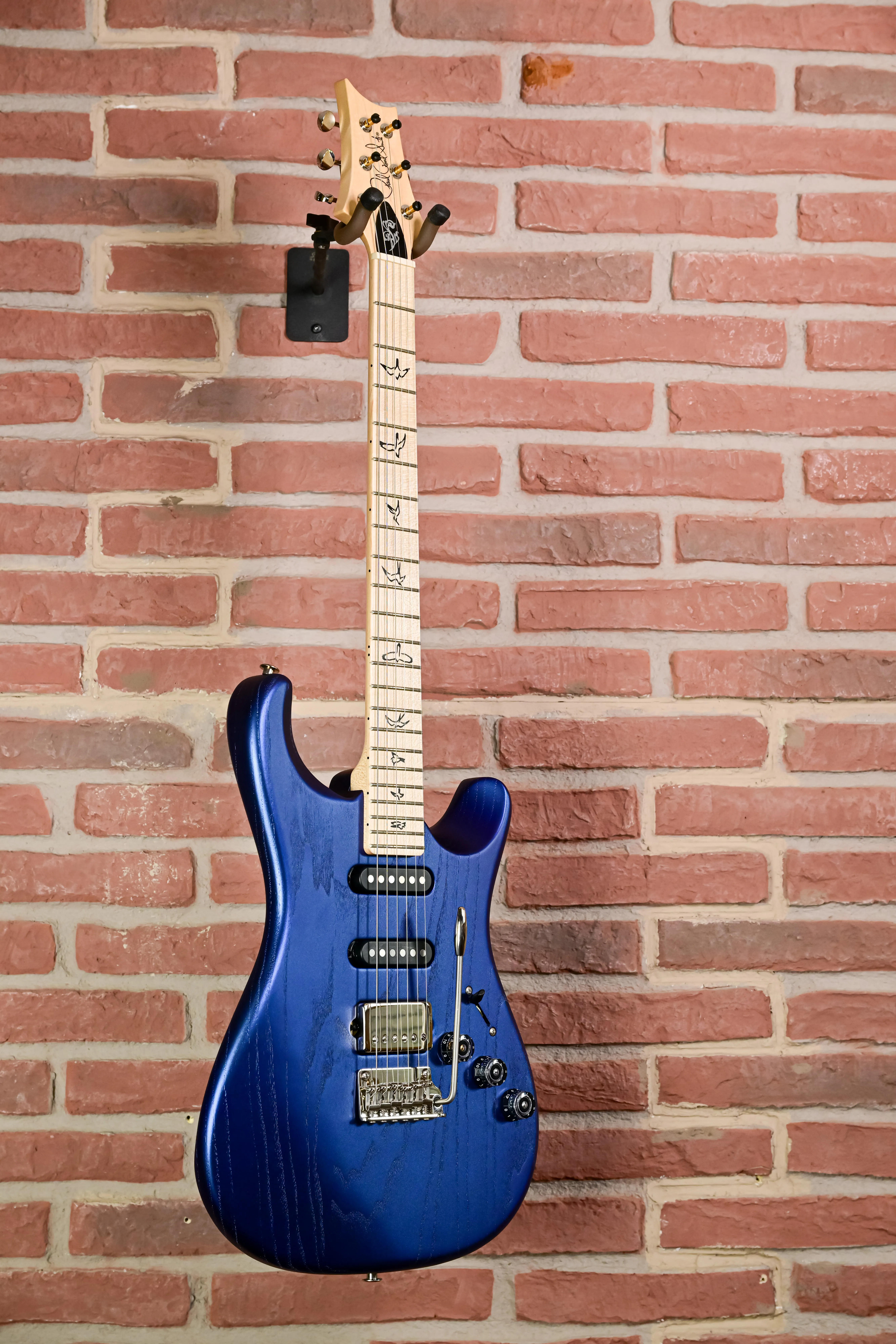 Fiore 78 HSS Satin Metallic Midnight