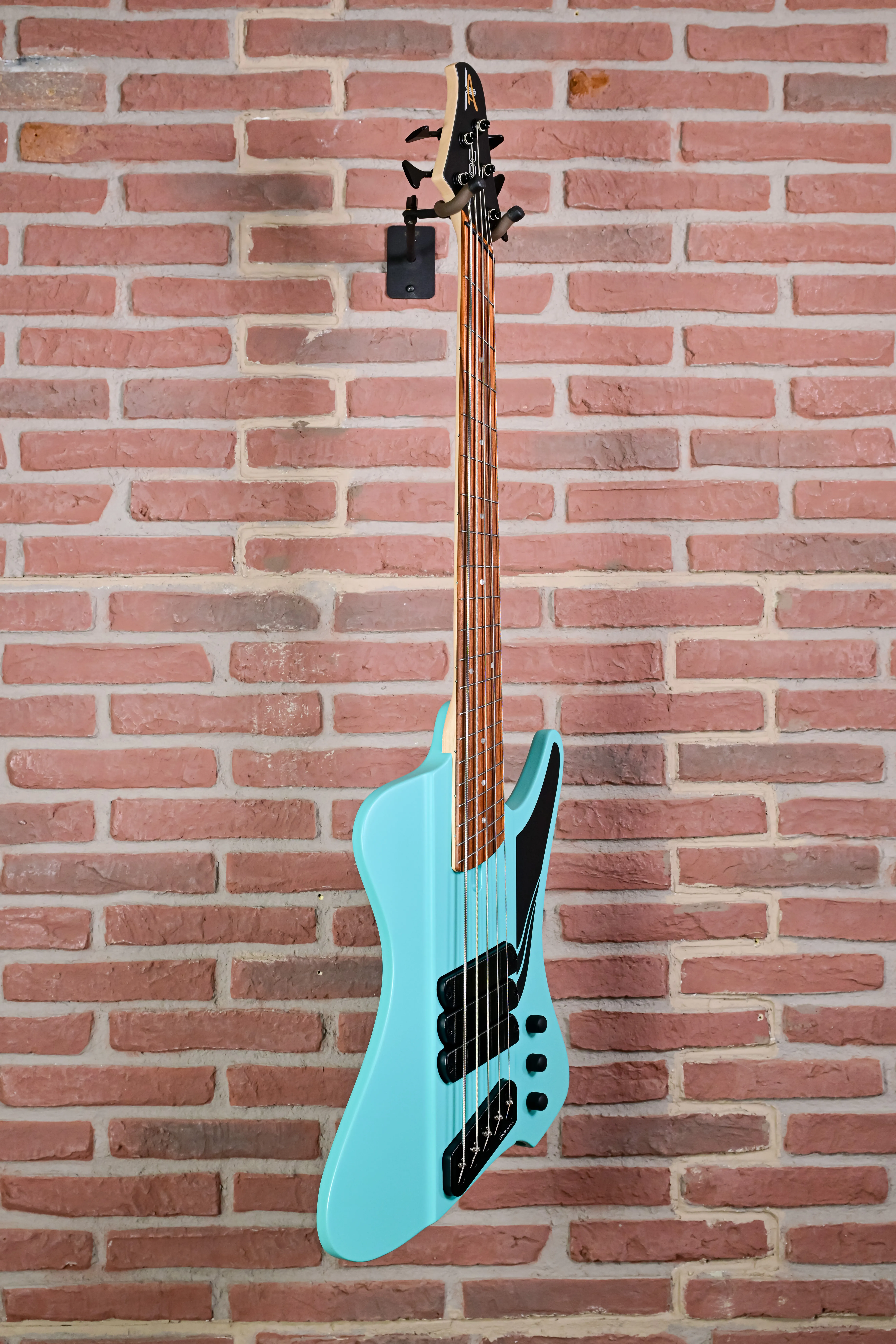 D-Roc Standard 5-String Bass Matte Celestial Blue