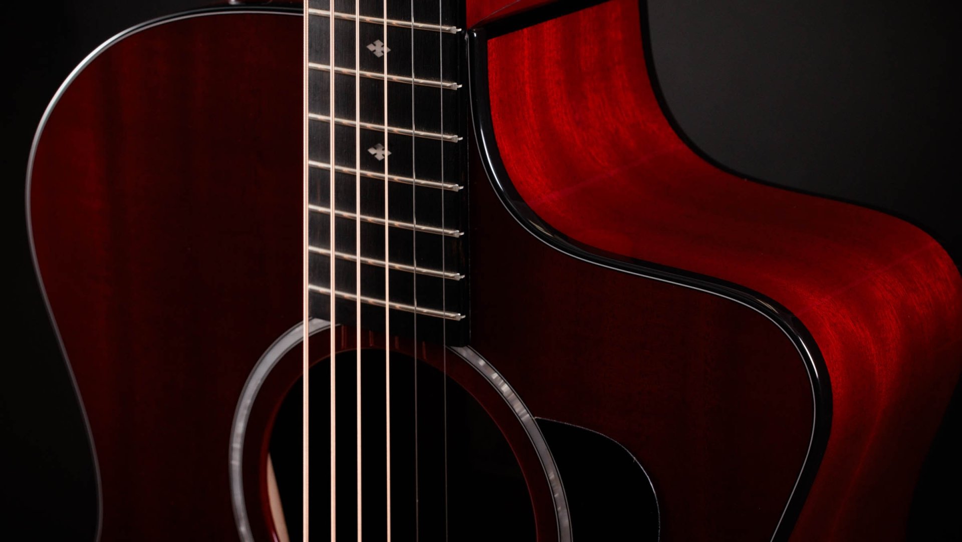224ce Plus Special Edition, Trans Red