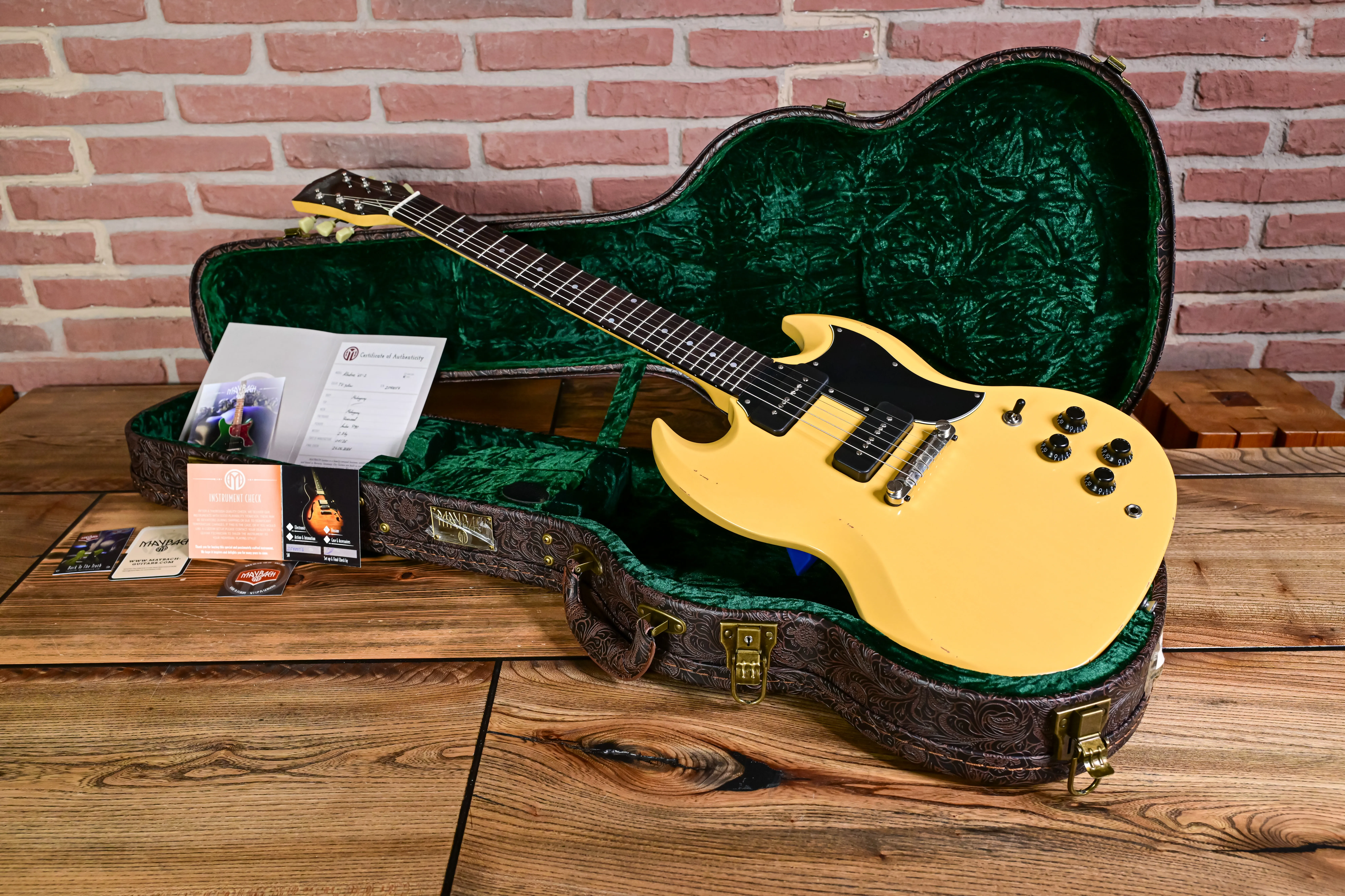 Albatroz 65-2 P90 TV Yellow Aged E-Gitarre
