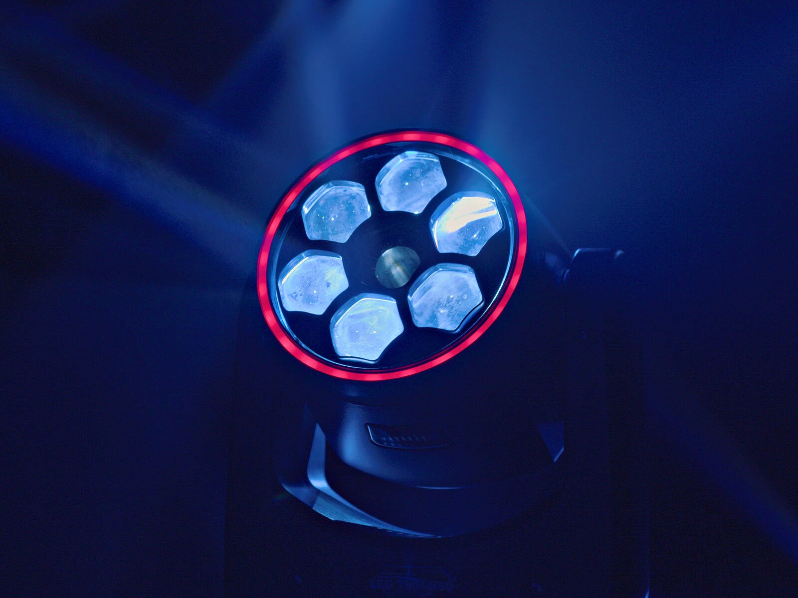 LED TMH-H60 Hybrid Moving-Head