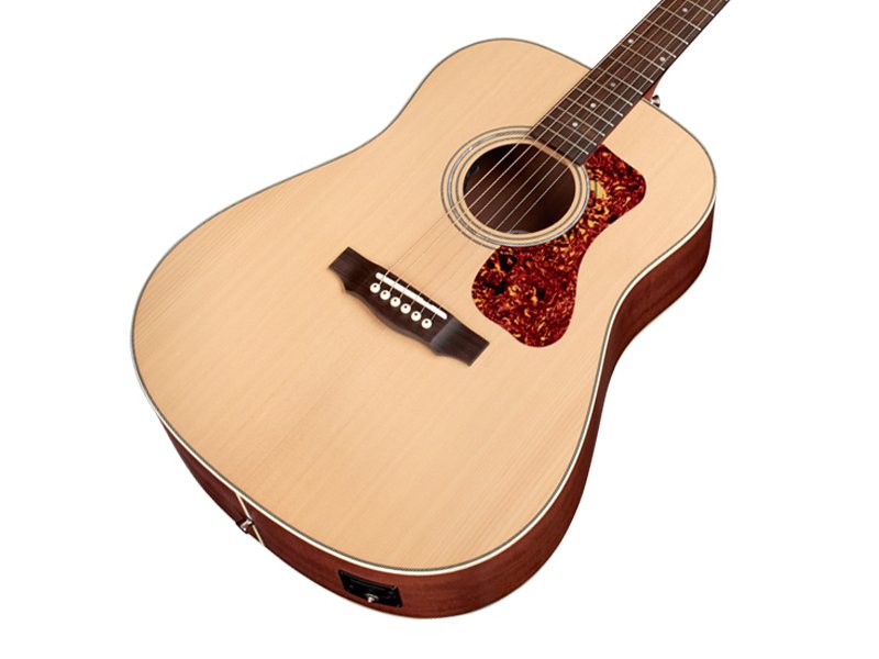 D-240E Natural Dreadnought Westerngitarre