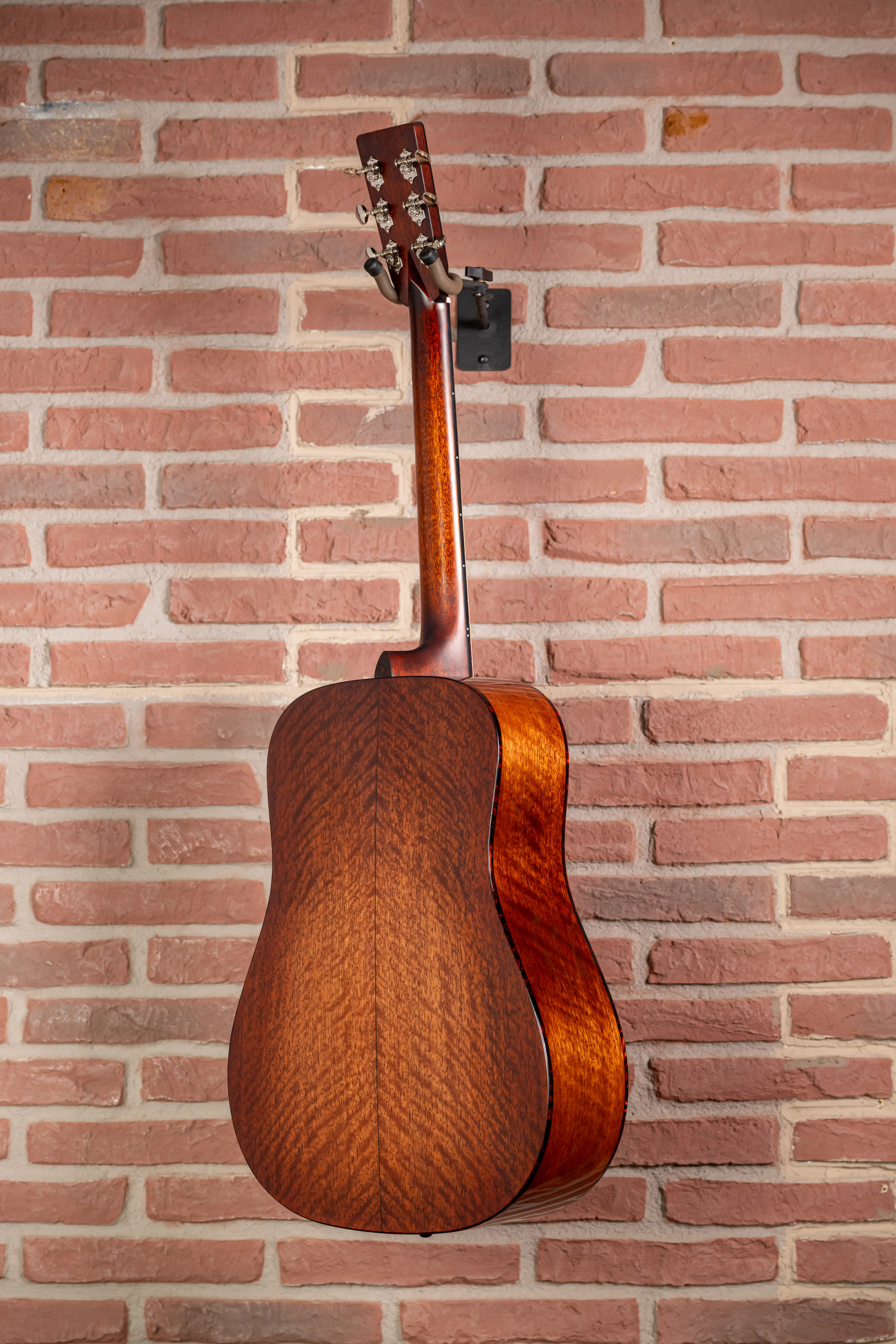 E10D-TC Thermo Cured Dreadnought