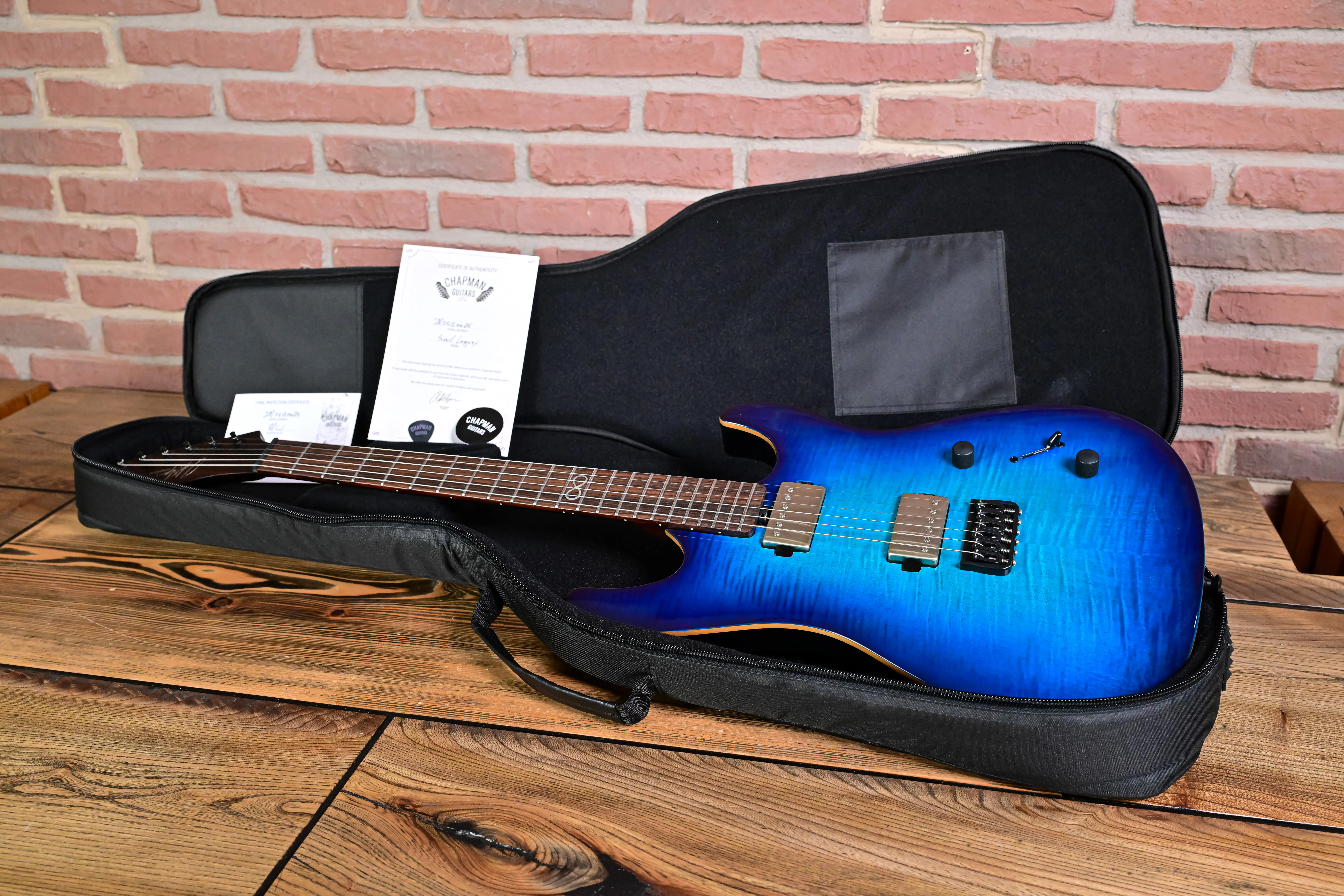 Scout Legacy Electric Sky Burst E-Gitarre