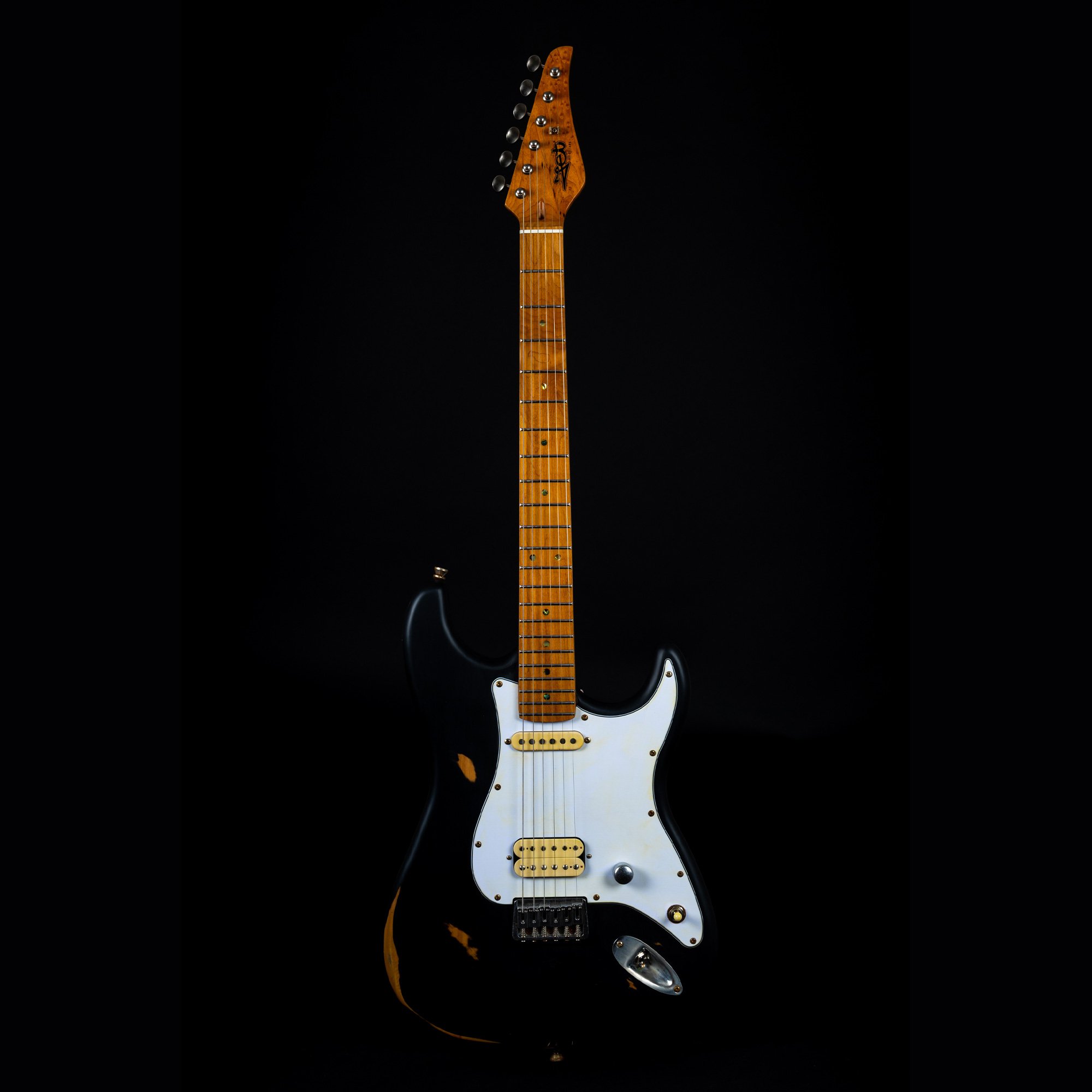 JS-800 Black Relic E-Gitarre
