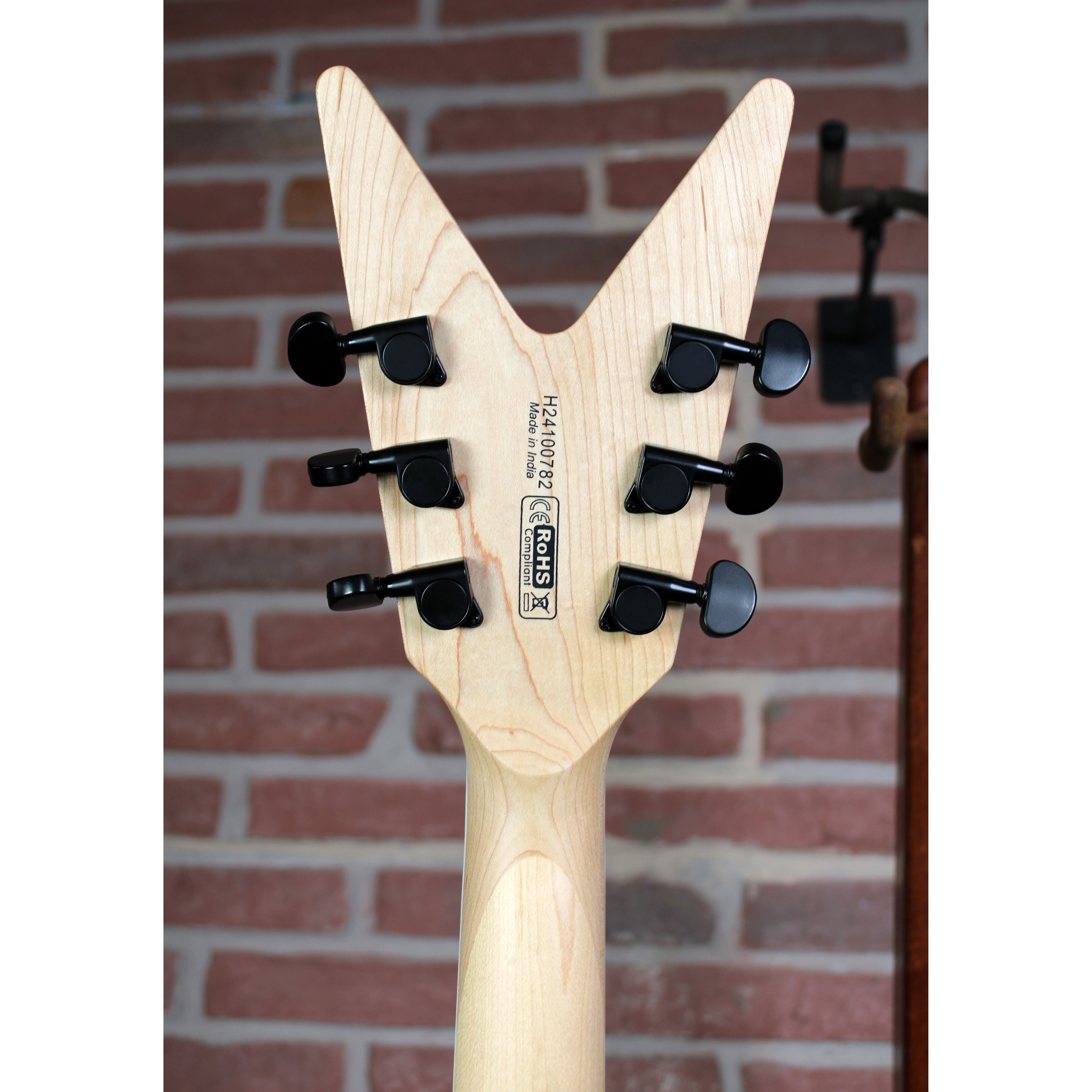 MLX Quilt Maple Scary Cherry