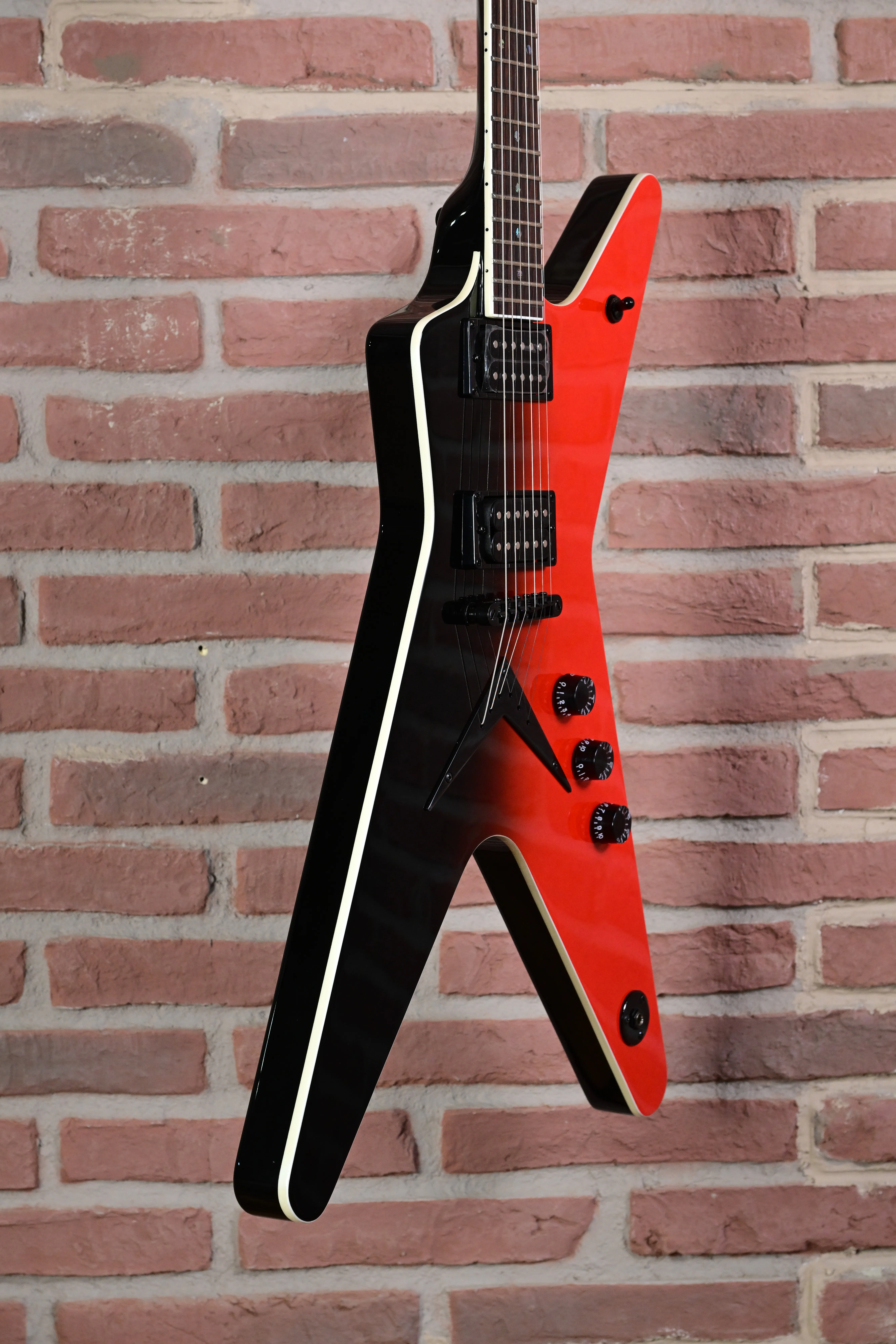 ML 79 Red Black Fade