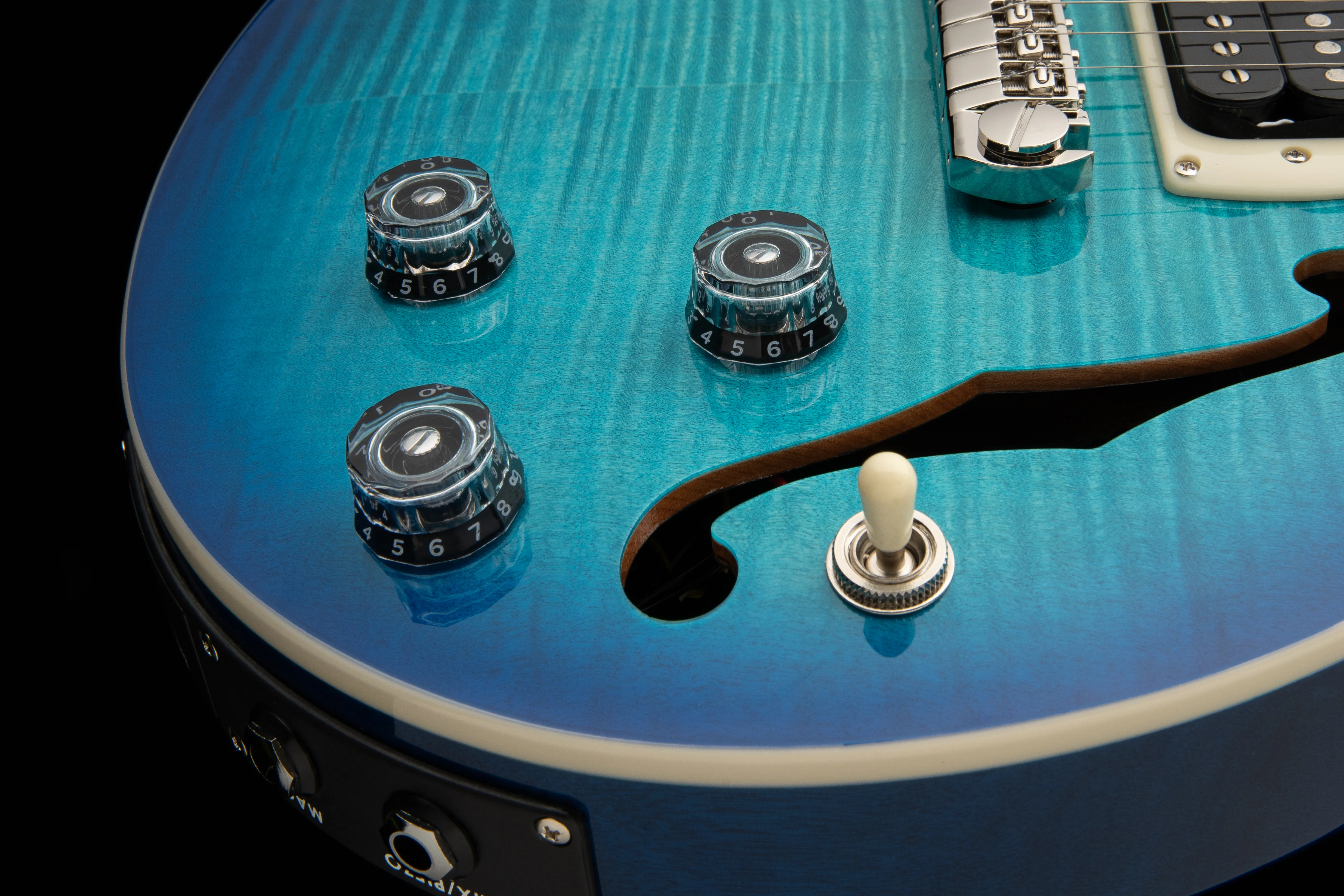 SE Flat Back Hollowbody I Piezo Lake Blue
