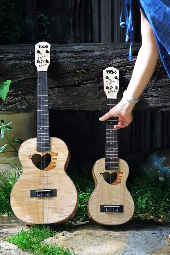 Dove of PeaceUkulele Maple Top Solid +Aged Wood Soprano  