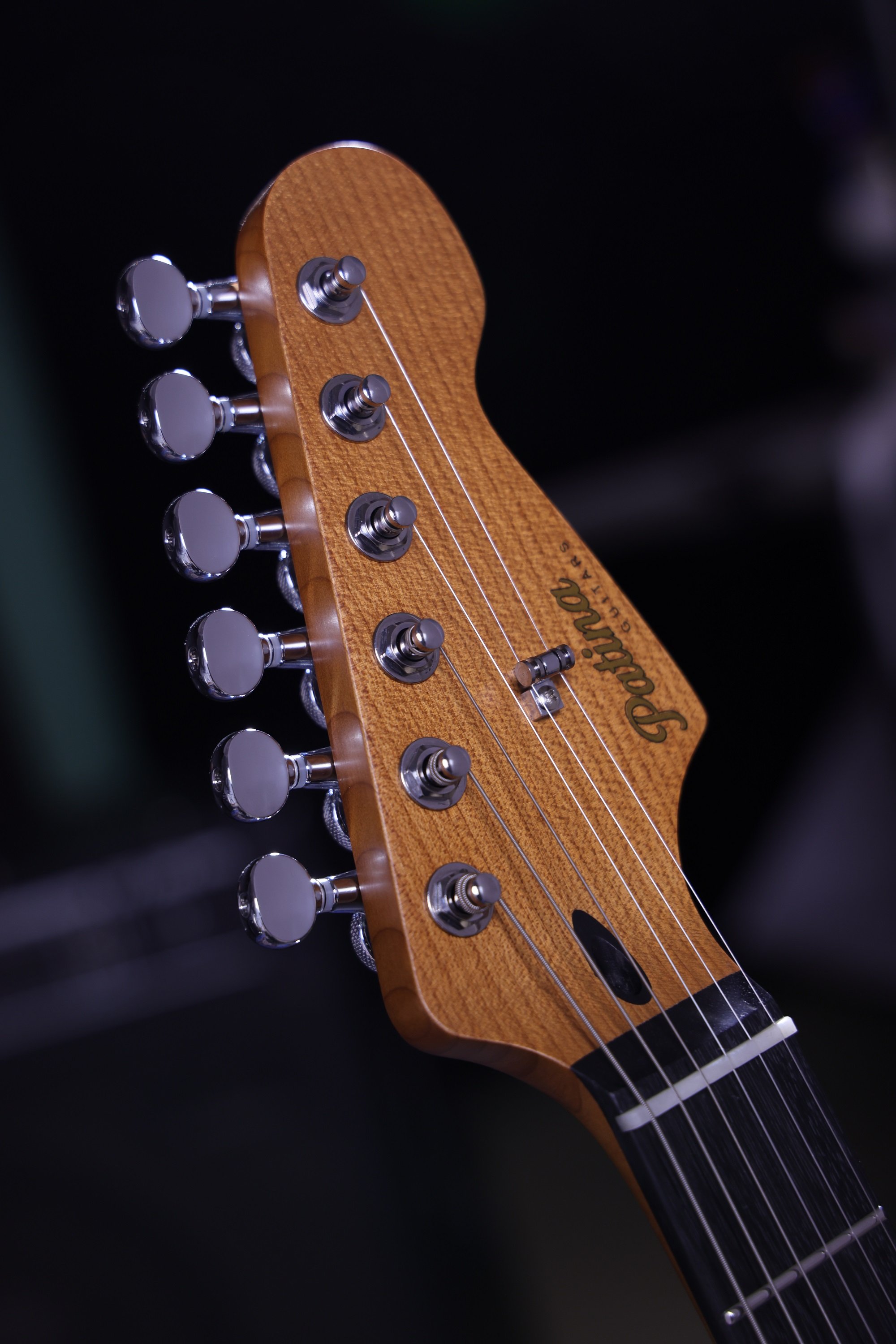 PT-6 OW R Olympic White Relic E-Gitarre