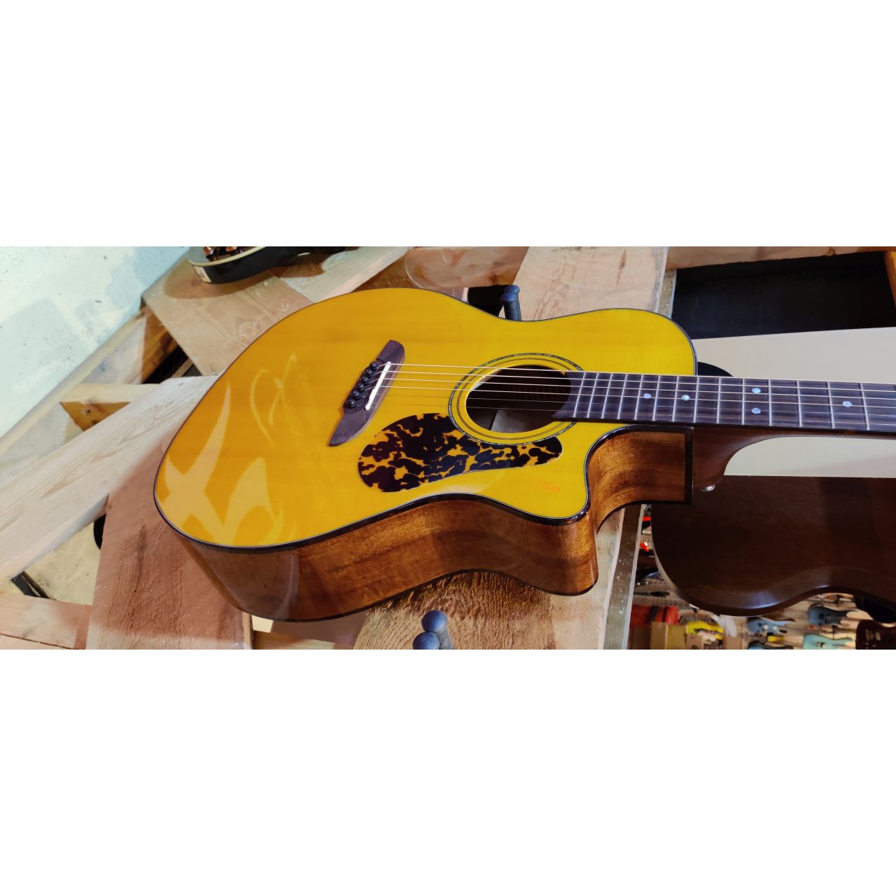Legacy FG 14 SV Grand Auditorium - High Polish Yellow - Westerngitarre mit Tonabnehmer