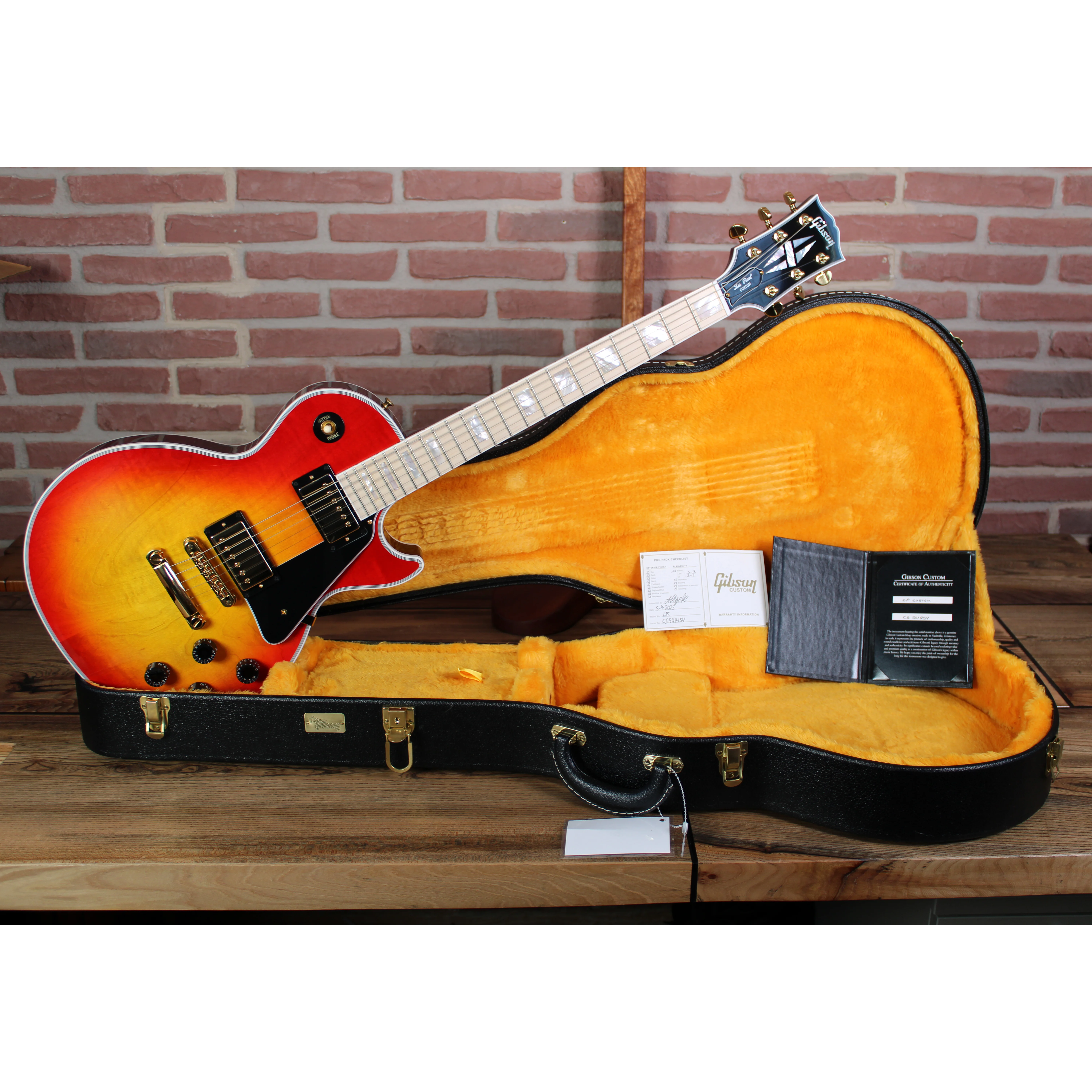 Gibson Les Paul Custom Heritage Cherry Sunburst im Originalkoffer Ansicht von oben
