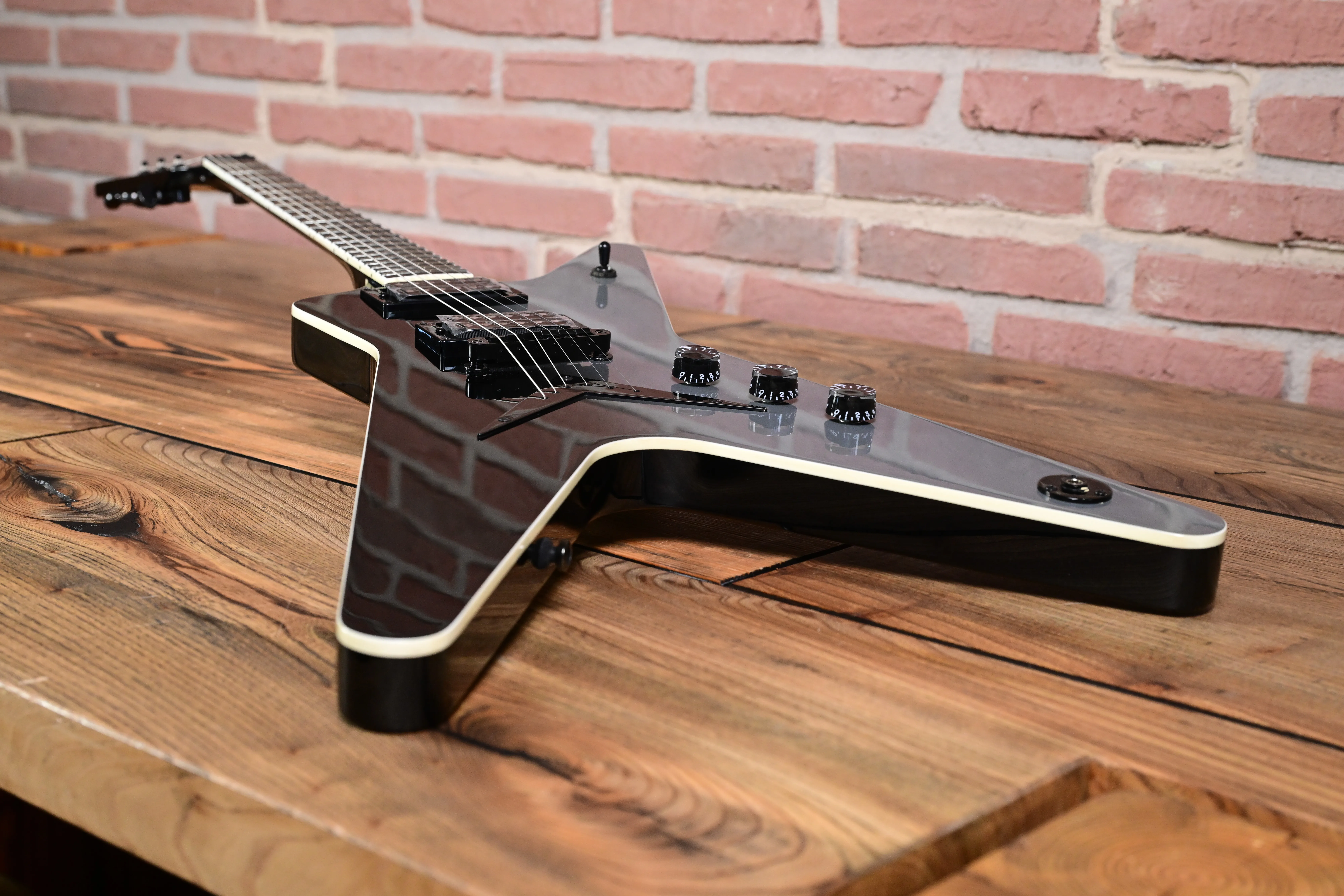 ML 79 Gray Black Fade