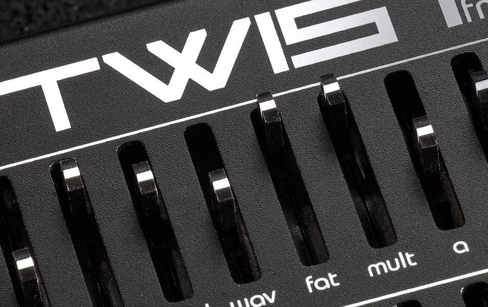 TWISTfm