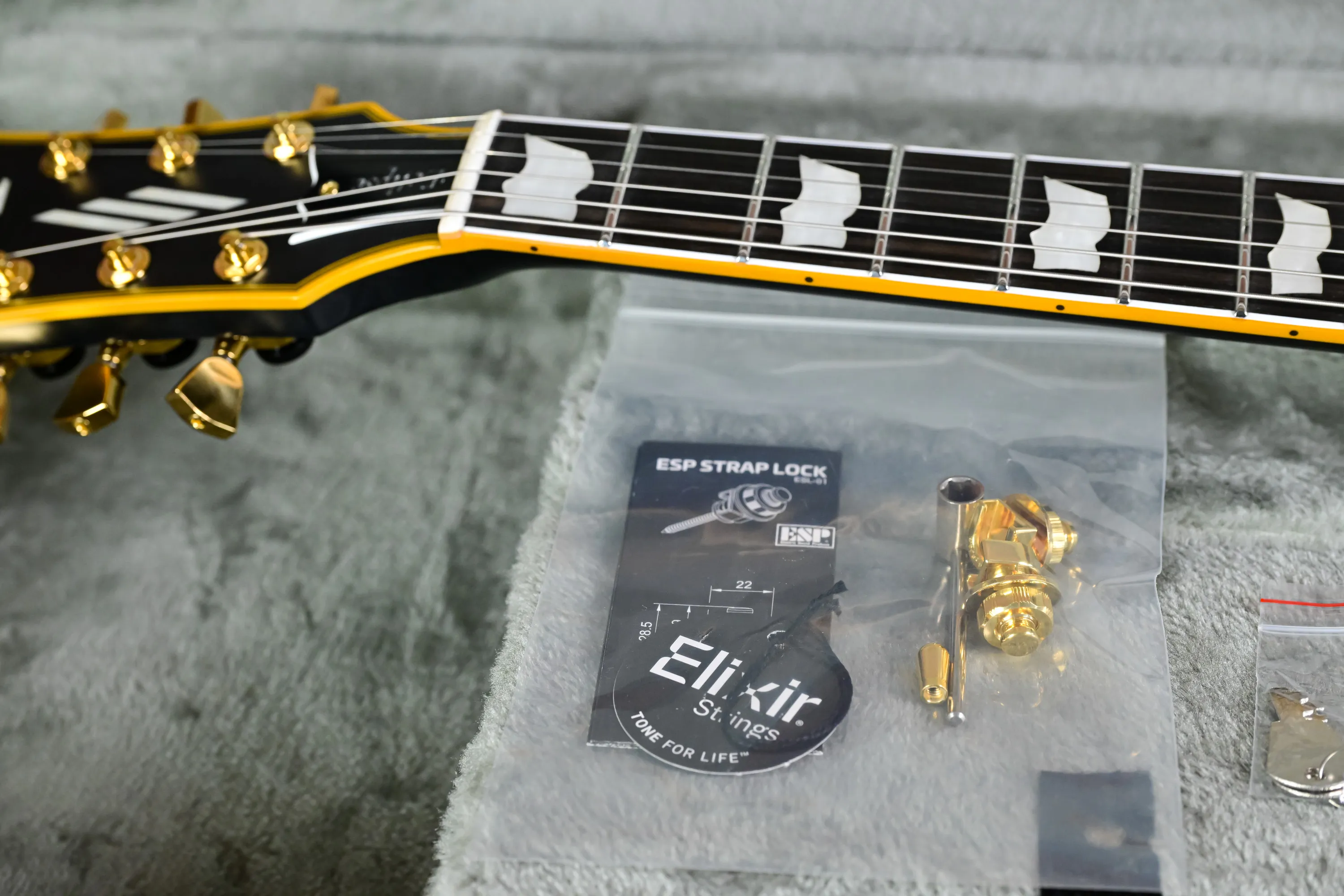 E-II ECLIPSE DB Vintage Black
