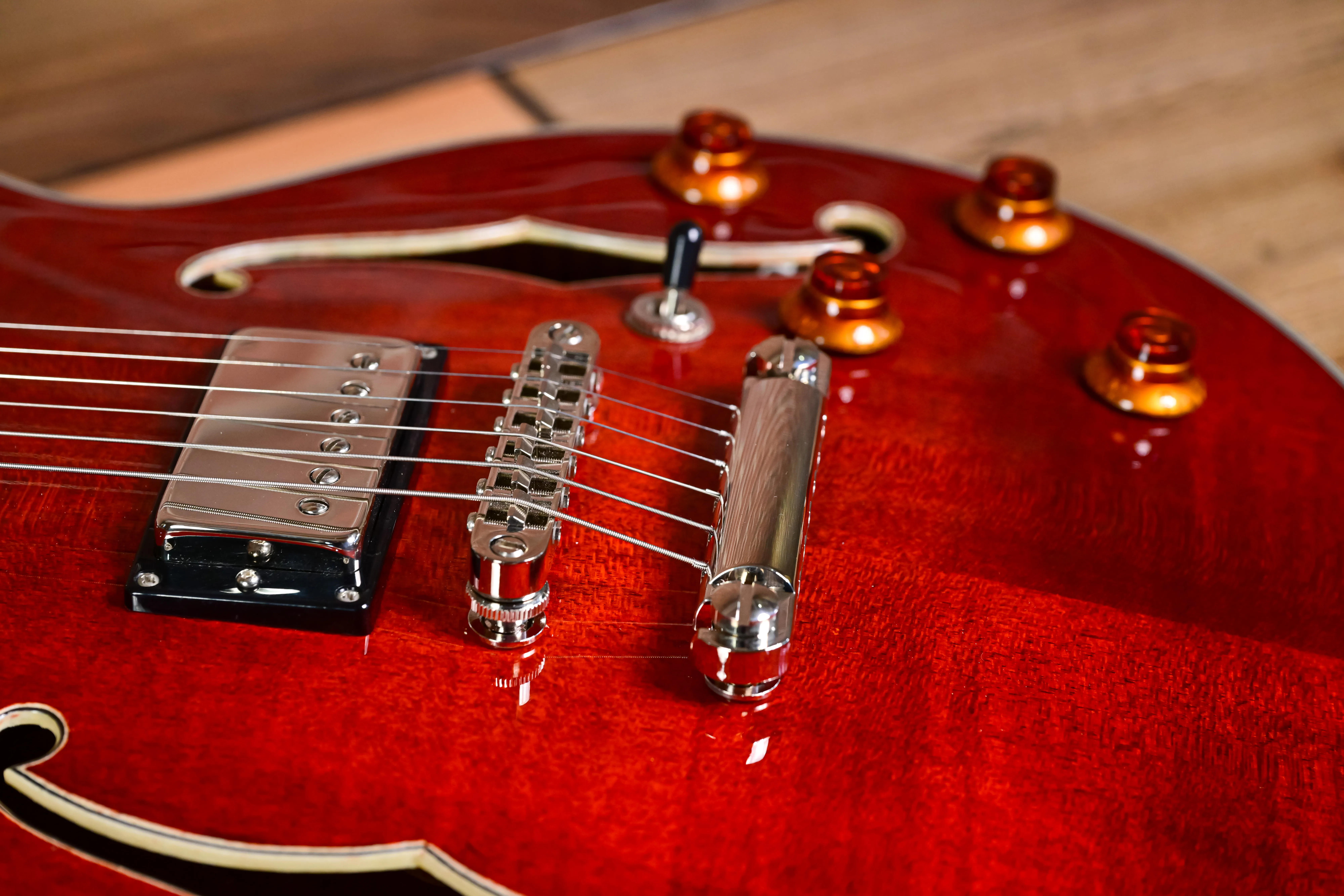 T184MX Hollowbody Thinline Bare Knuckle Pickups