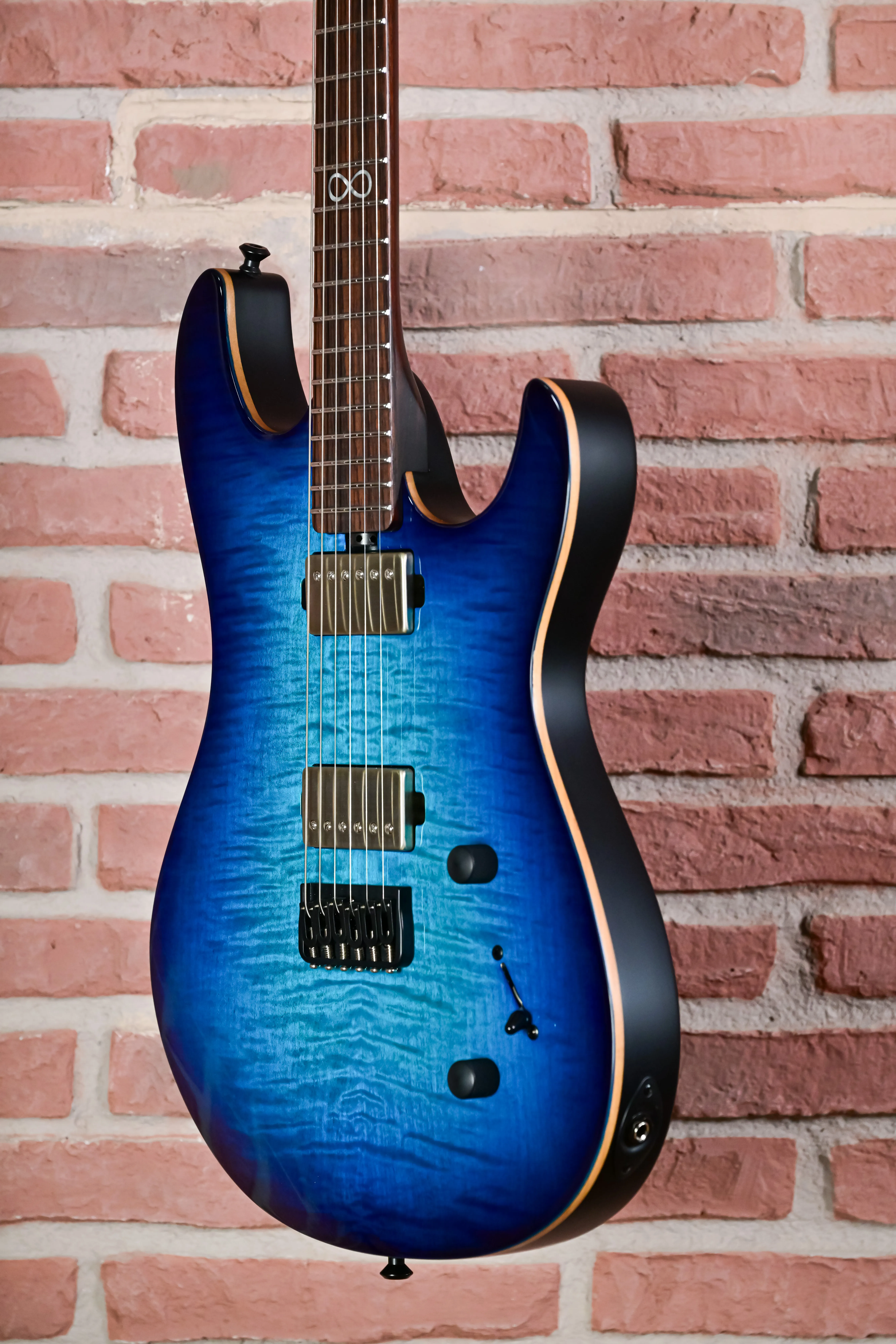 Scout Legacy Electric Sky Burst E-Gitarre