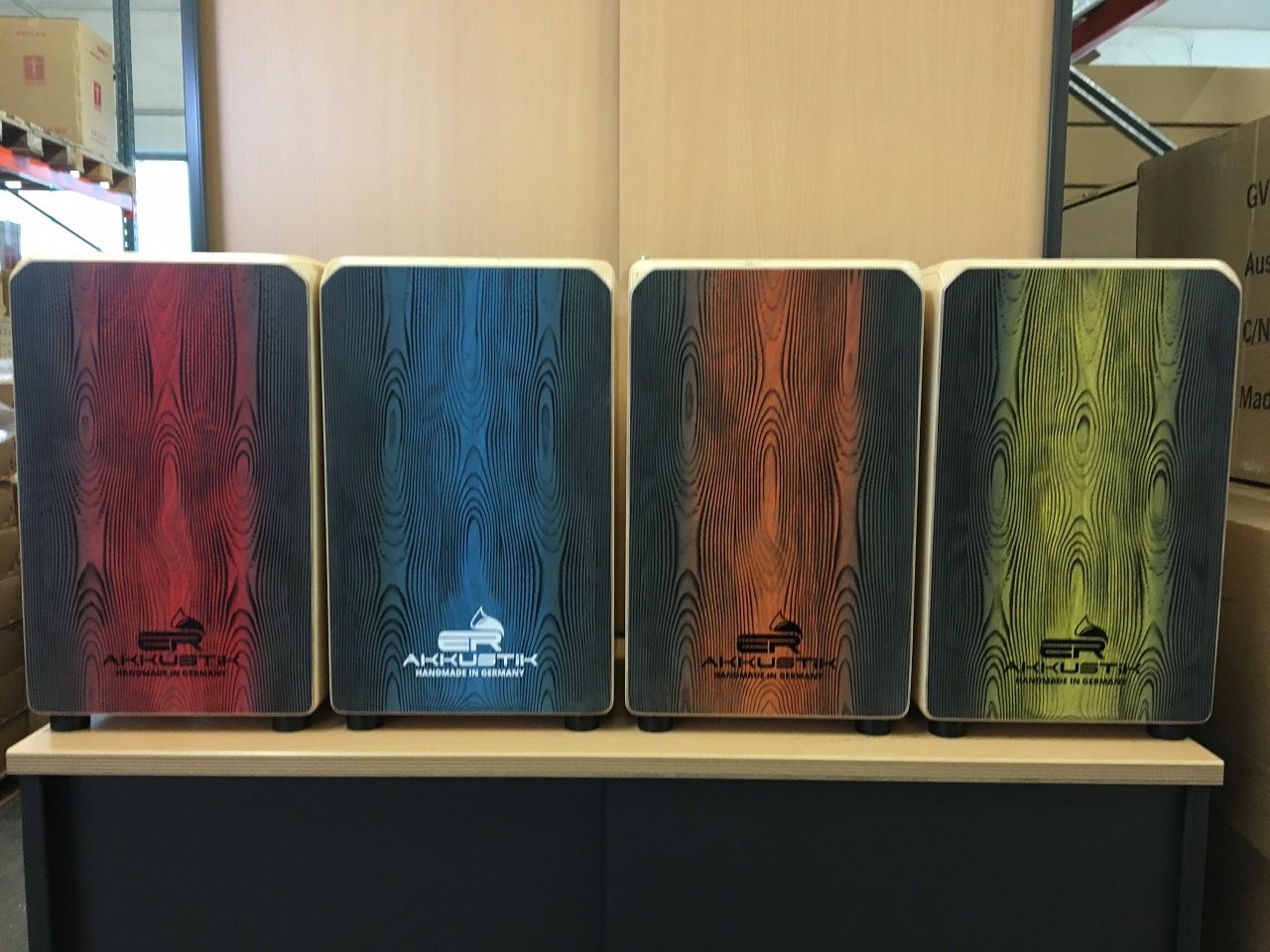 Cajon, Jupiter 1, Student, braun 