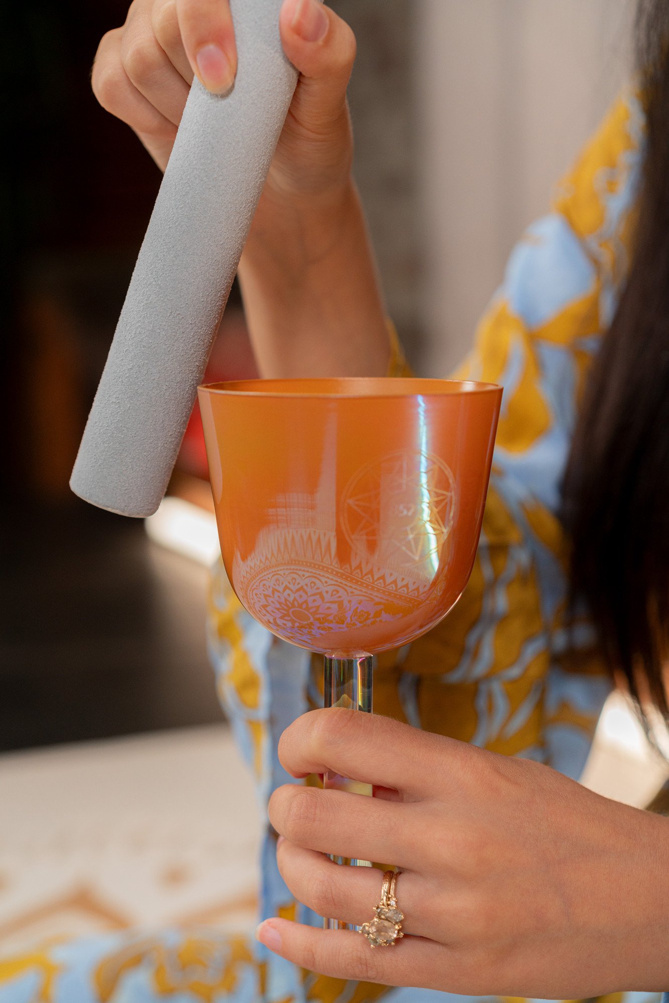 3,75" Essence Solfeggio Crystal Singing Bowl La 852 Hz, Mango Mojito