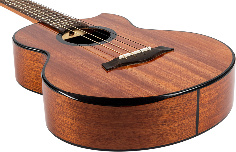 Nomad Baritone Ukulele vollmassiv