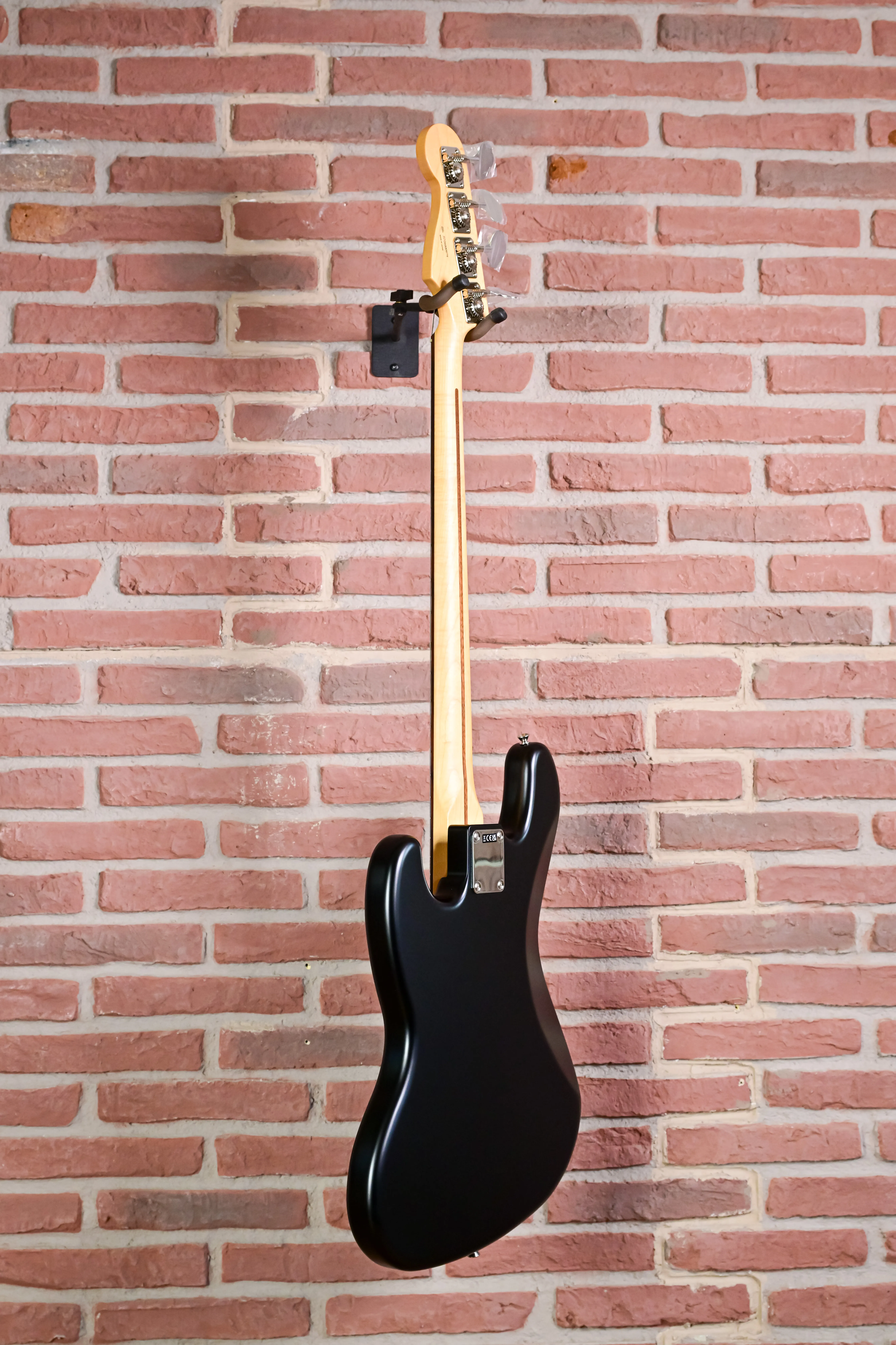 MIJ Hybrid II Jazz Bass PJ 2026 Collection Satin Black