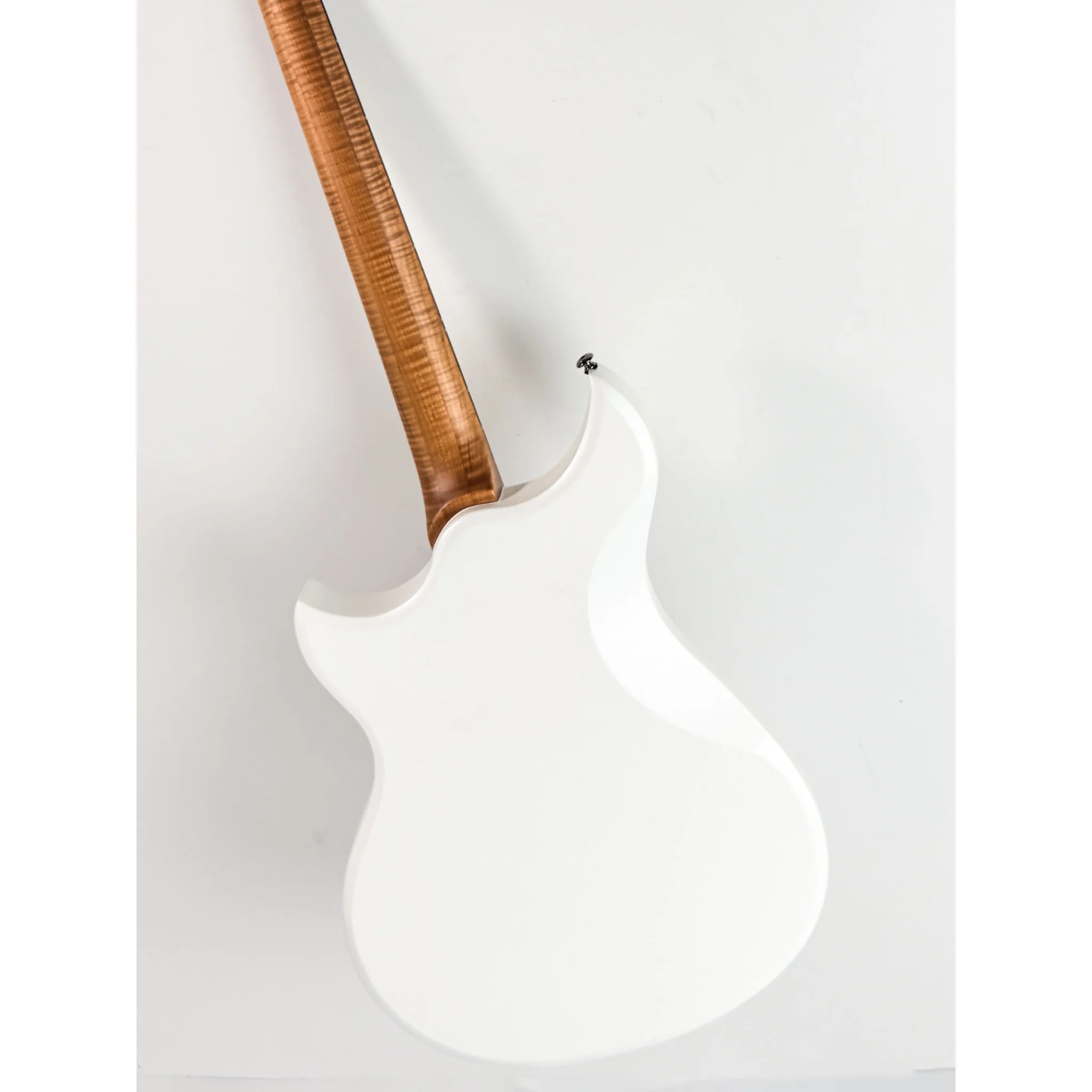 Cyclops DE - Matte Pearl White Flame Neck