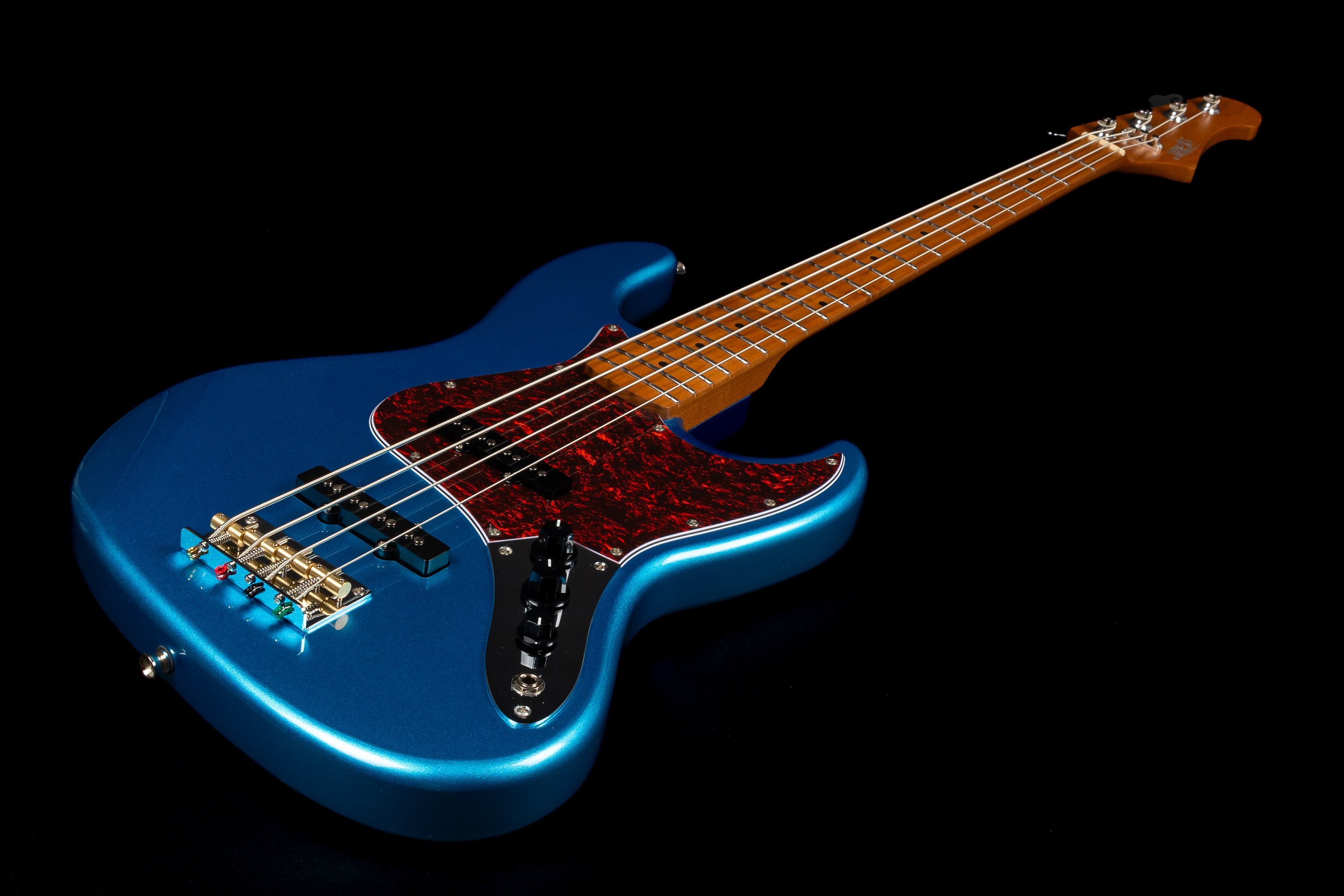 JJB-300  LPB Bass Lake Placid Blue