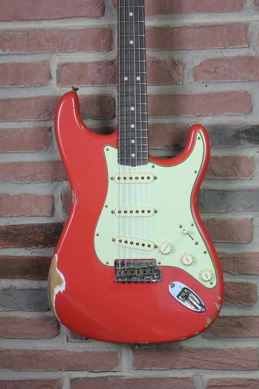 Limited Edition 1963 Stratocaster Heavy Relic Aged Fiesta Red