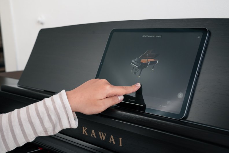 Kawai CN301B Digitalpiano Obenansicht