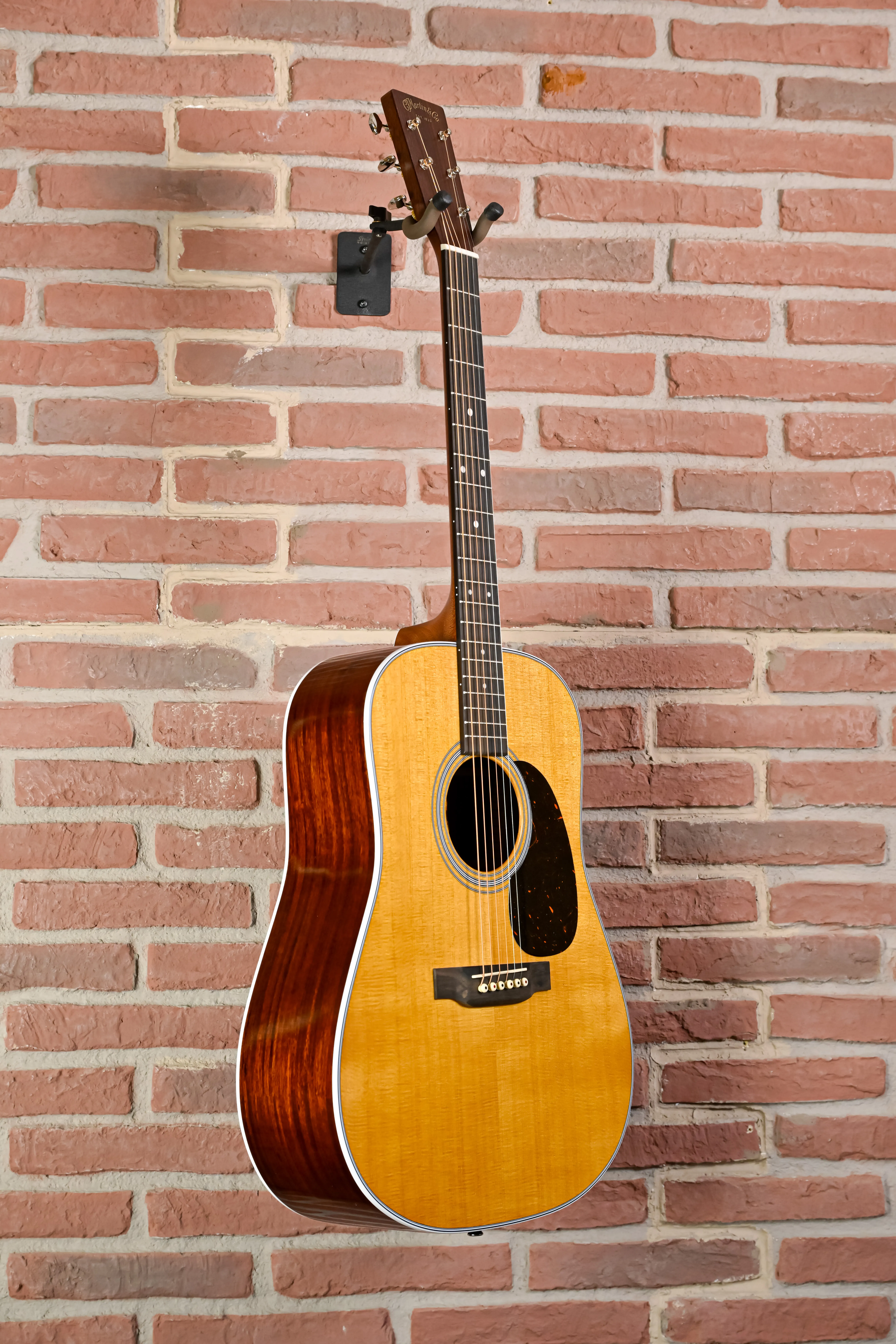 Martin DE Retro Plus Granadillo Detail Decke Holzmaserung