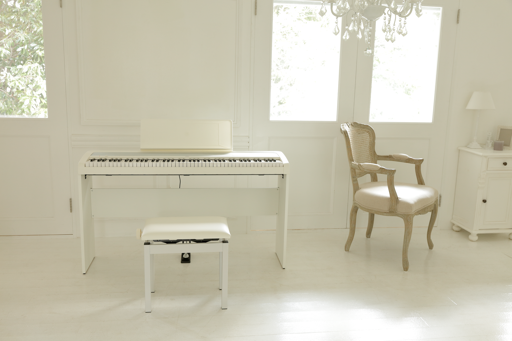 B2 Digitalpiano in Weiß