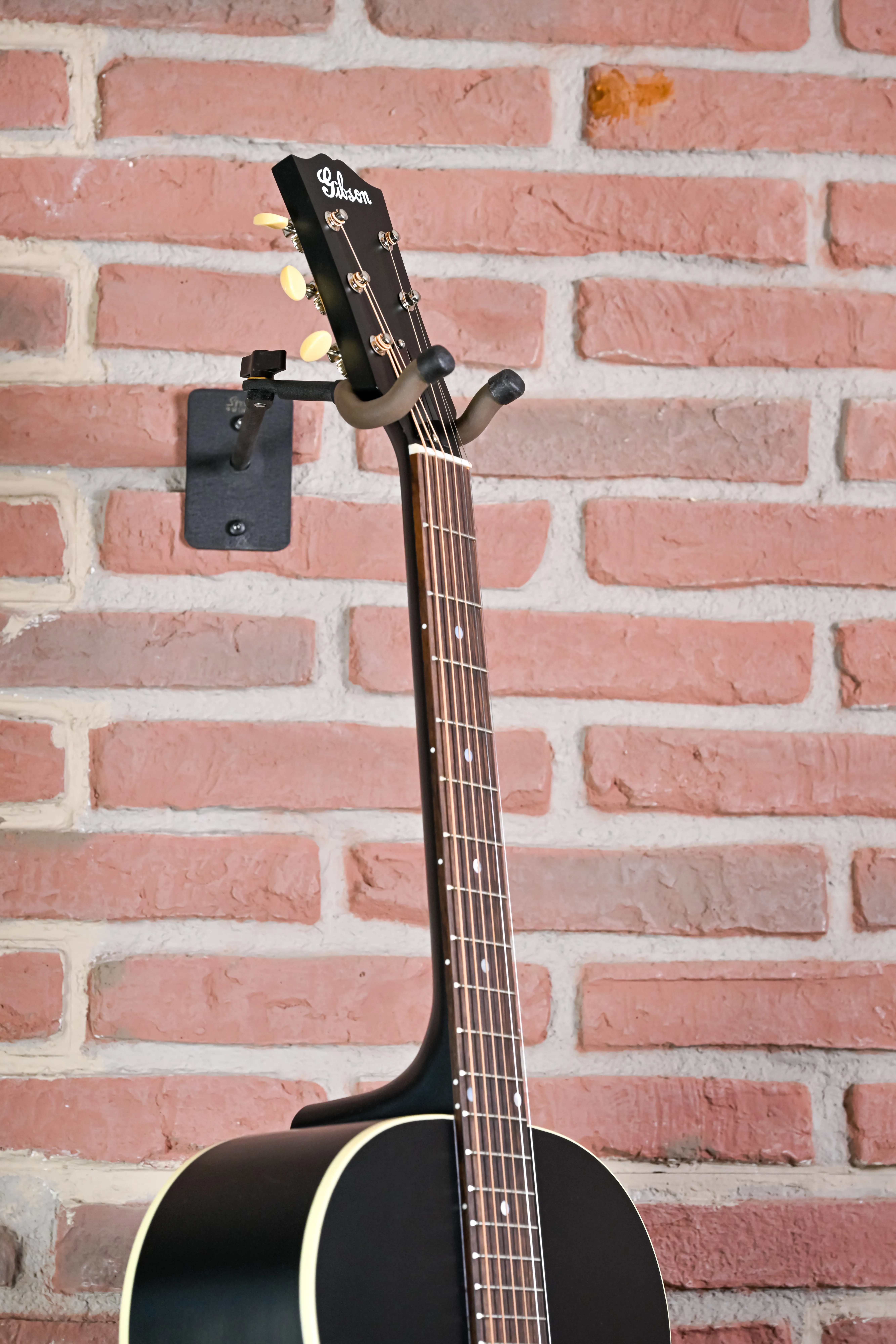 J-45 Century 12-Fret Ebony Westerngitarre