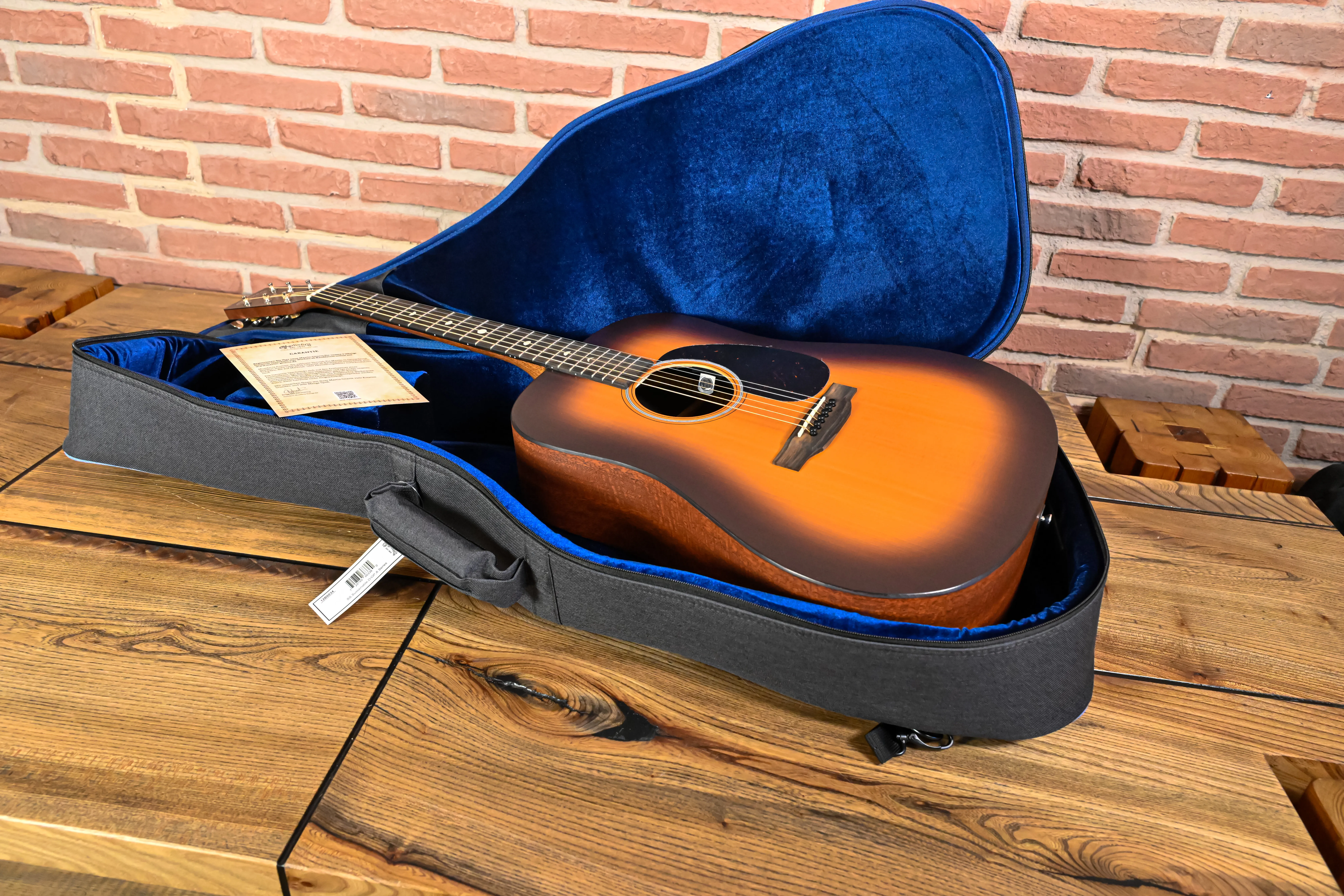 Martin D-X2E Molly Tuttle Signature Acoustic Guitar