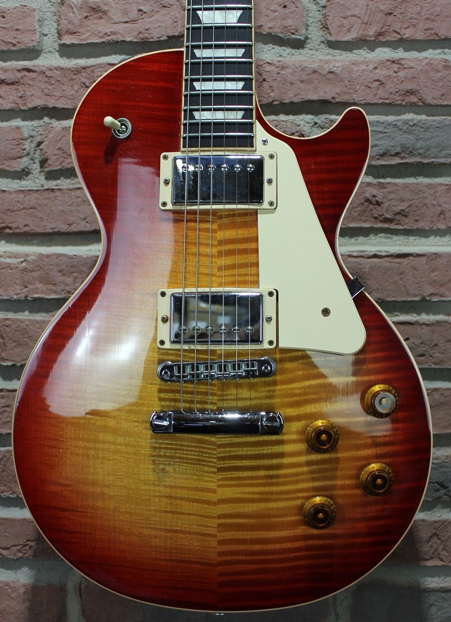 Les Paul Standard 2018 Heritage Cherry Sunburst , used from Factory 1 Jahr Gewährleistung