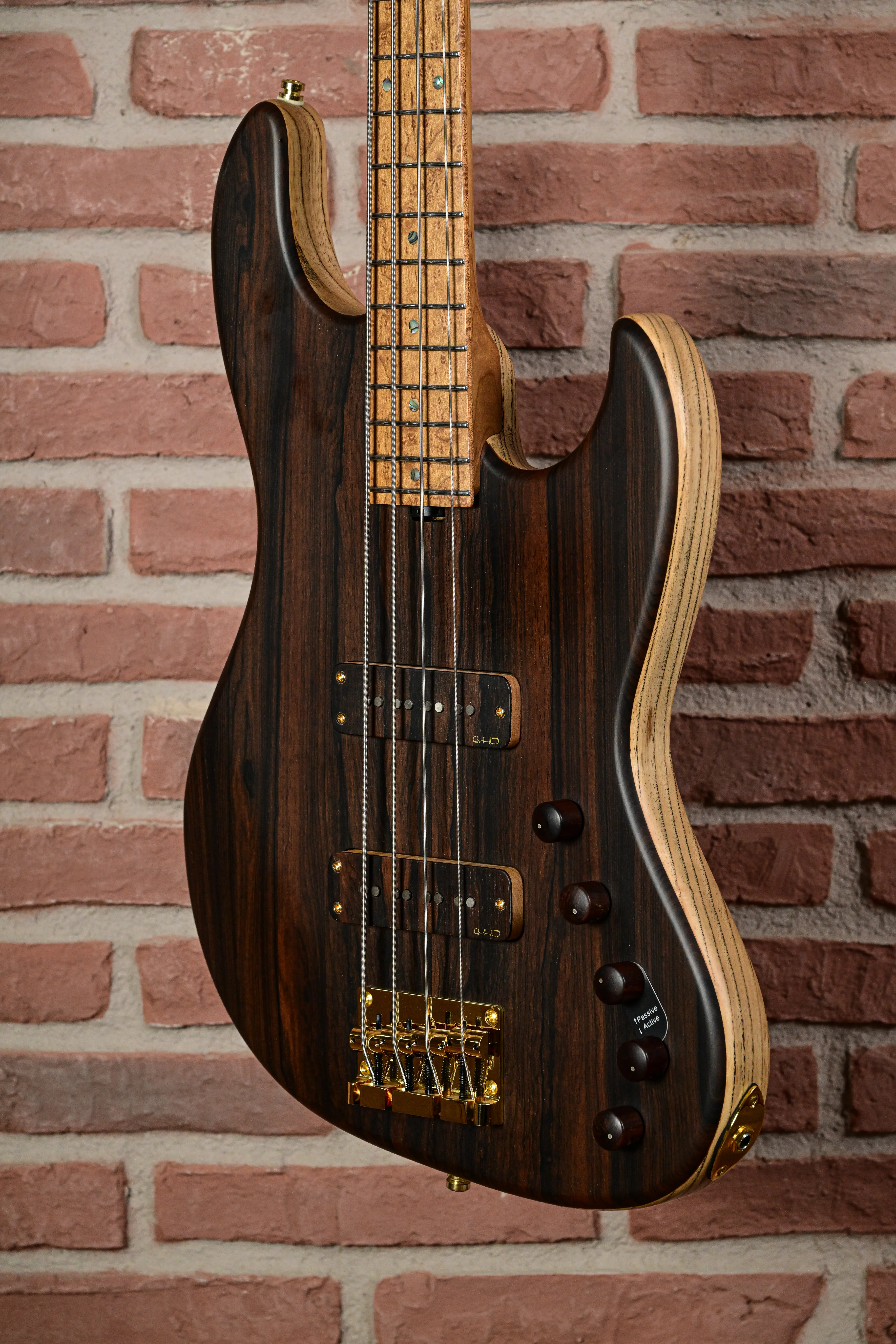 KJBM-Custom Premium-Z Bass