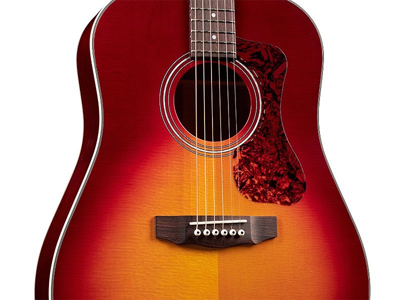 D-140 Cherry Burst