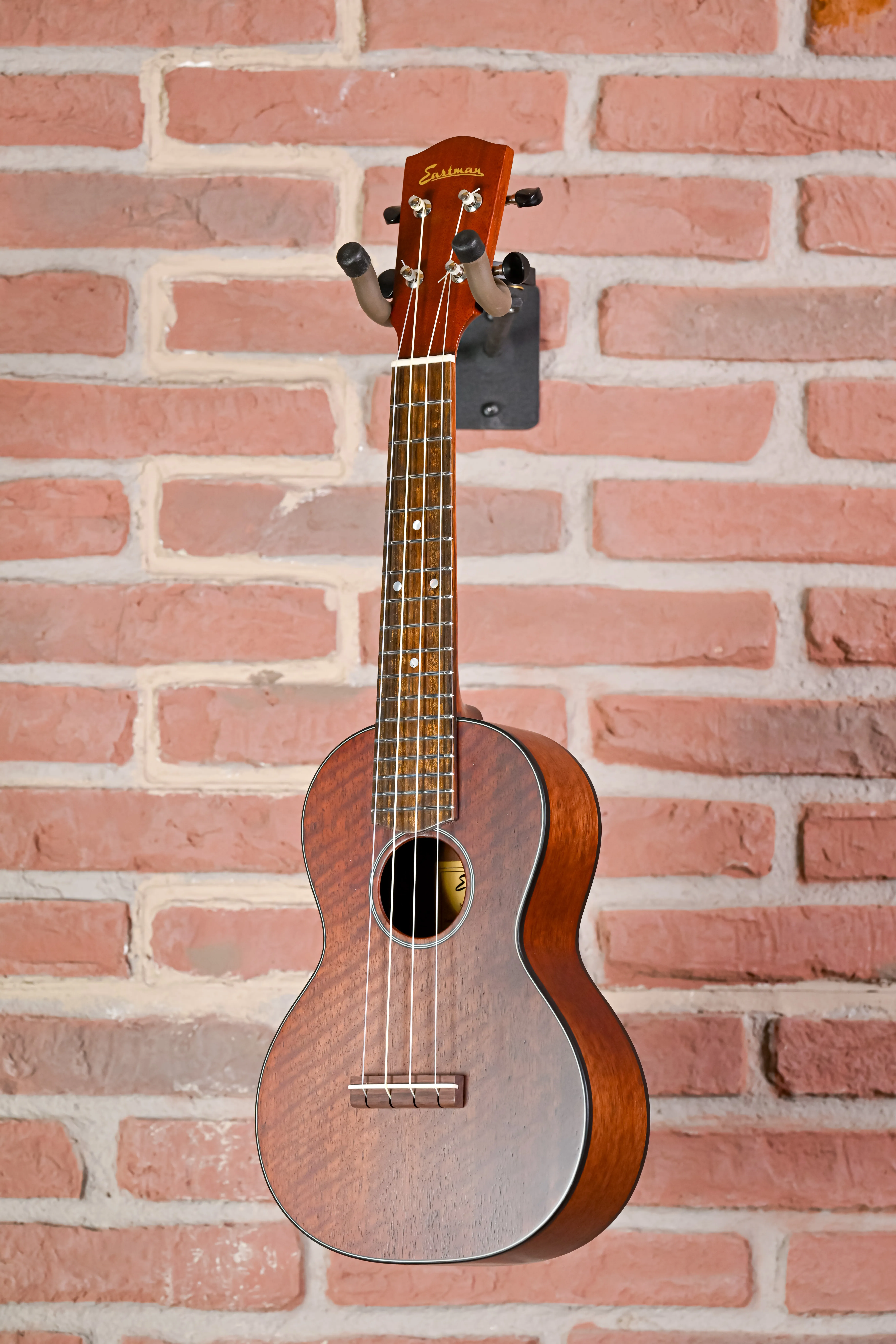 EU1-C Concert Ukulele Solid Mahogany