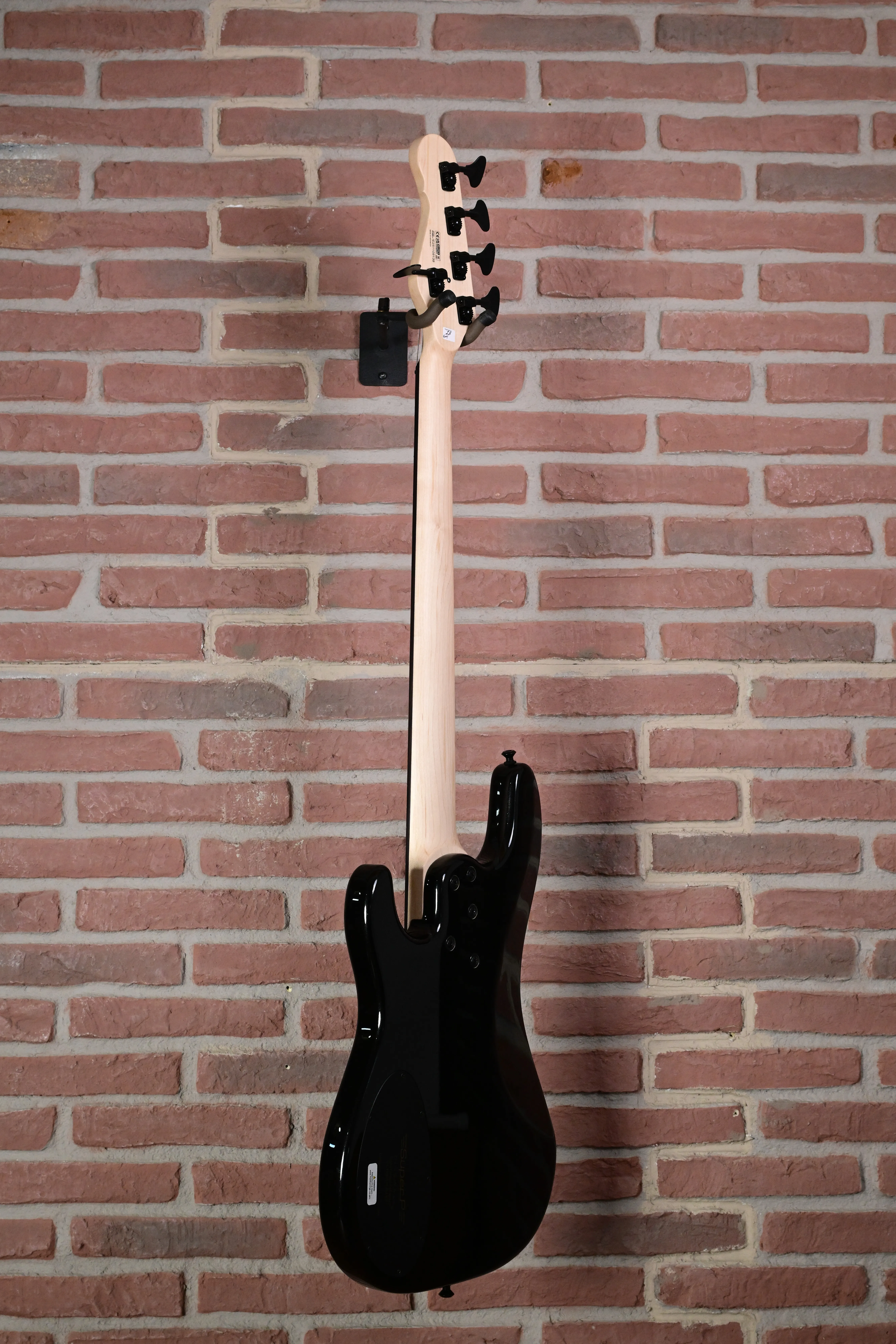 SP1 5-String Bass Gloss Metallic Black