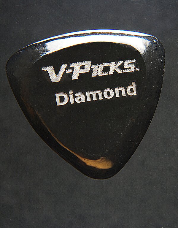 Diamond Pick Crystal Clear