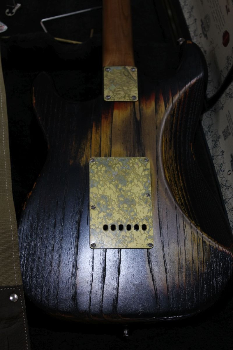 P3-1043 Stratospheric, Heavy Black